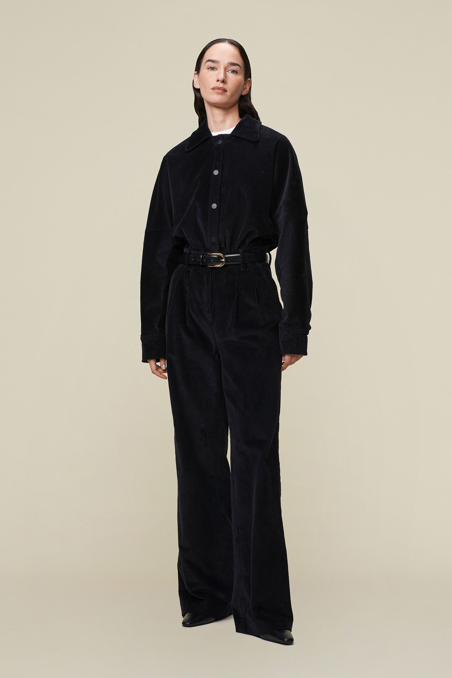 VICTORIA BLACK 3