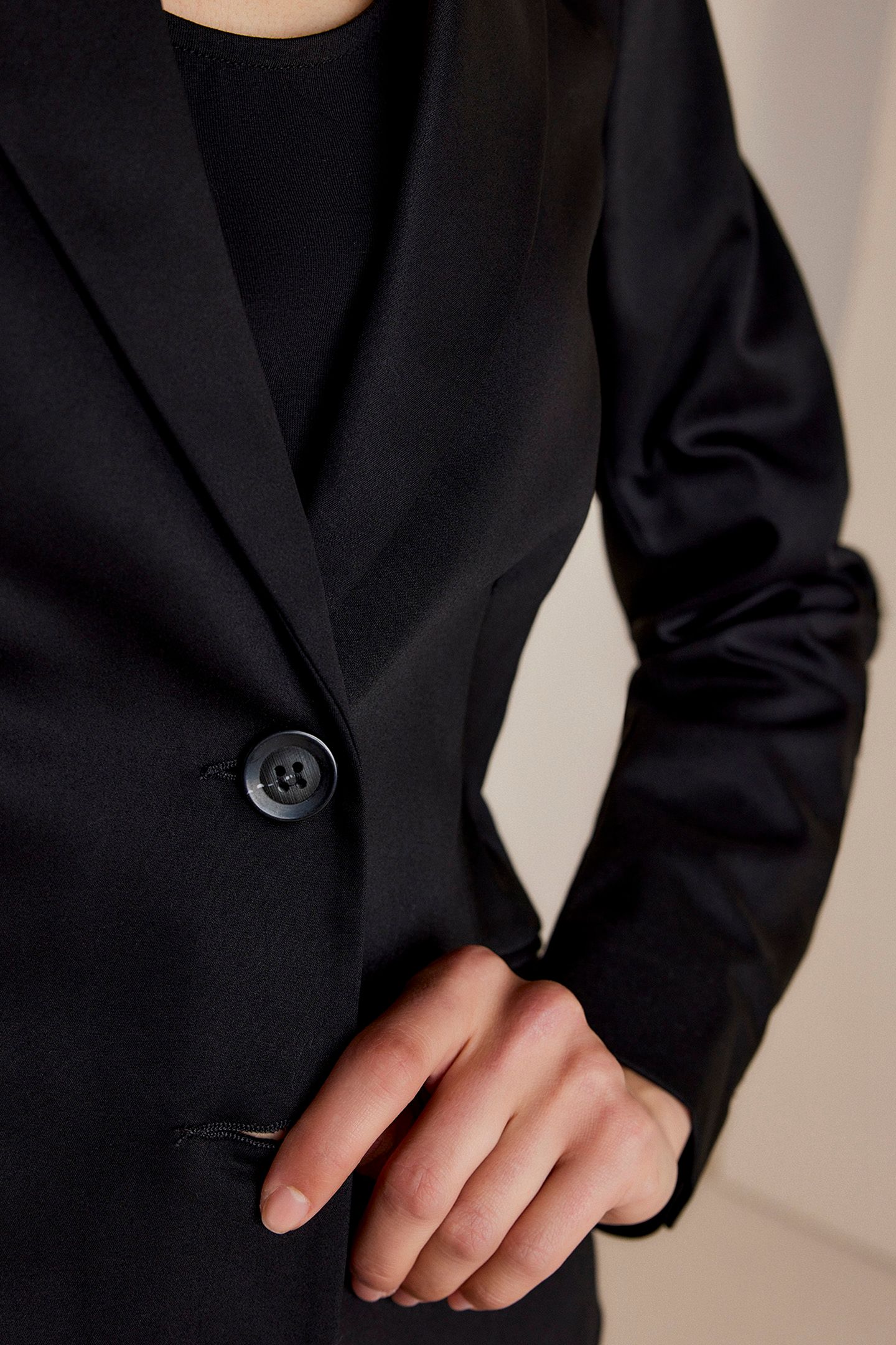 BLAZER CLASSIC STRETCH (1S100) BLACK 6