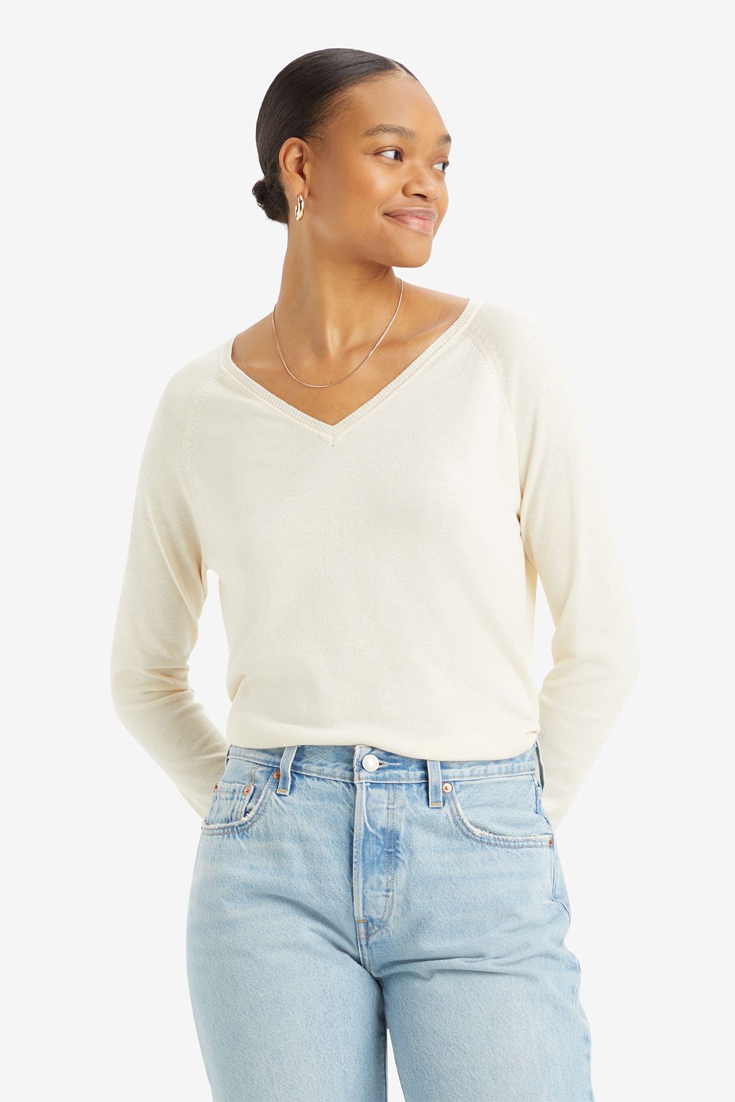 PETAL VNECK SWEATER WHITE SWAN LIGHTWEIGHT 1