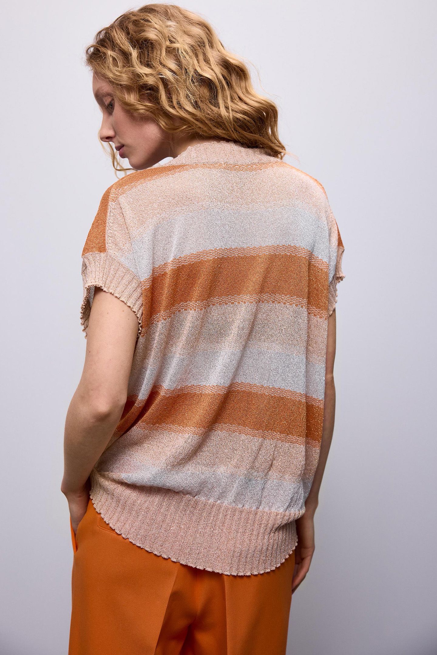 V-NECK SWEATER SHORT SLEEVES REFINED STRIPED LUREX KNIT REDS 2