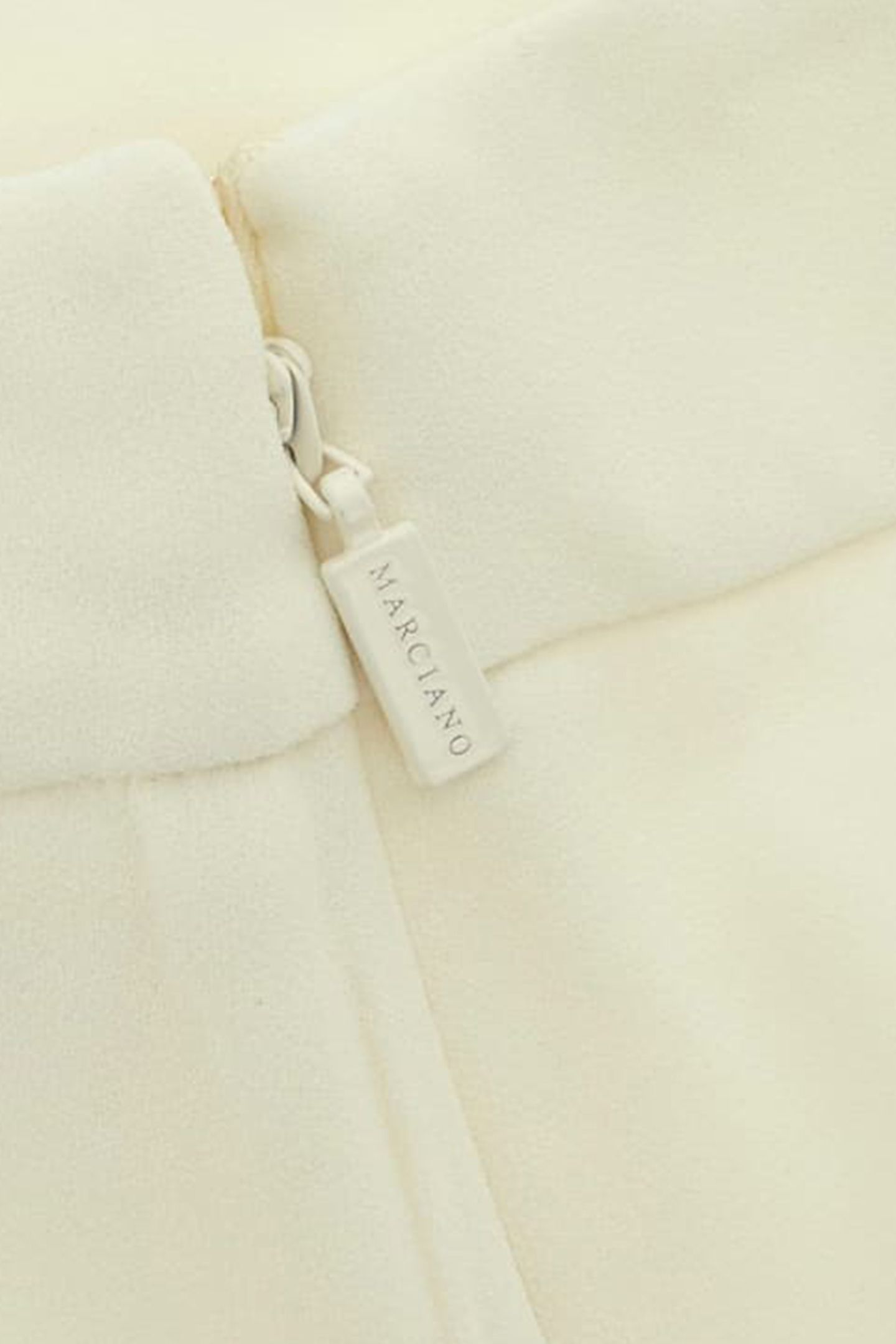 MARCIANO BY GUESS LILY PANT PALE PEARL 10