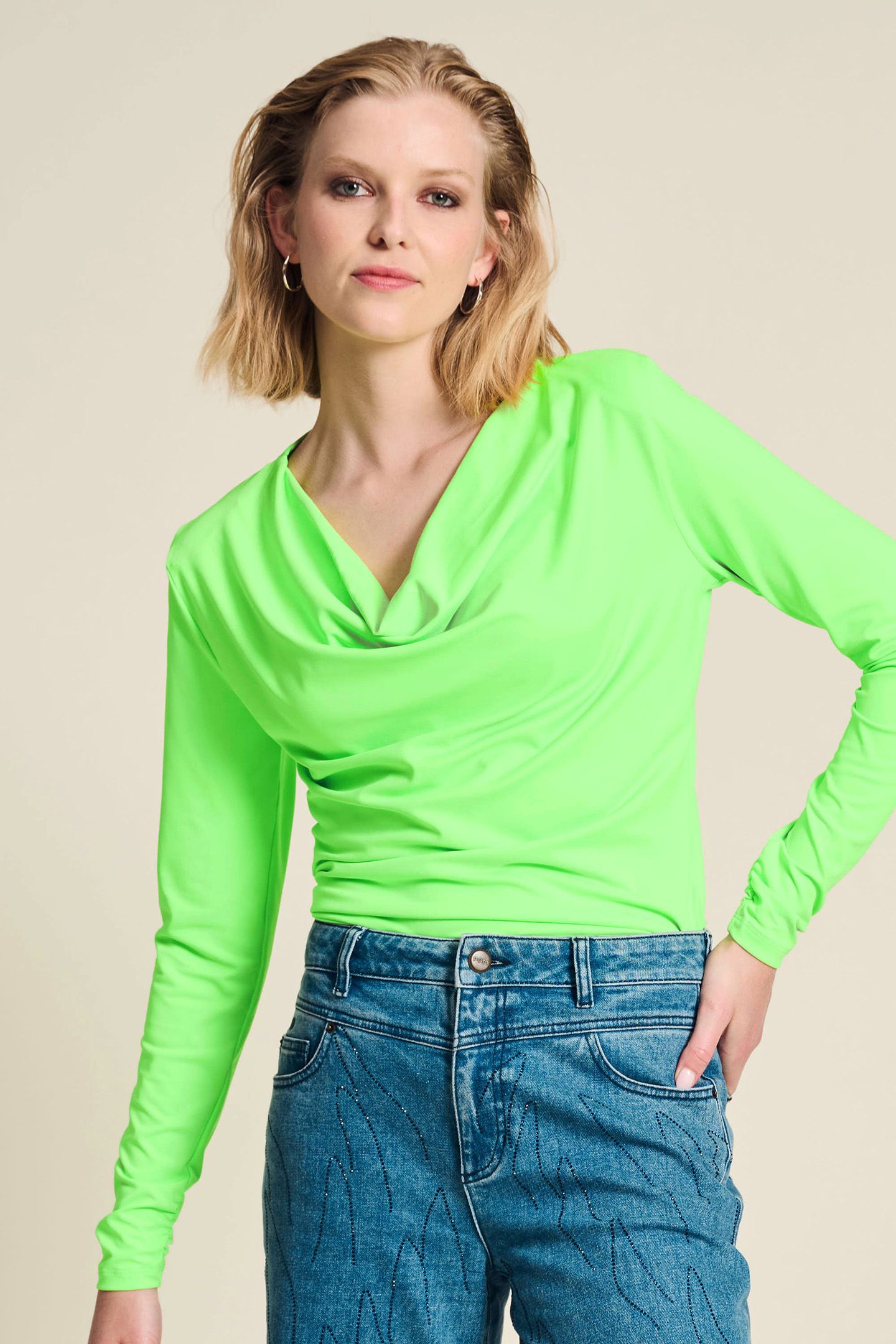 TOP - WATERFALL VIBRANT GREEN 5