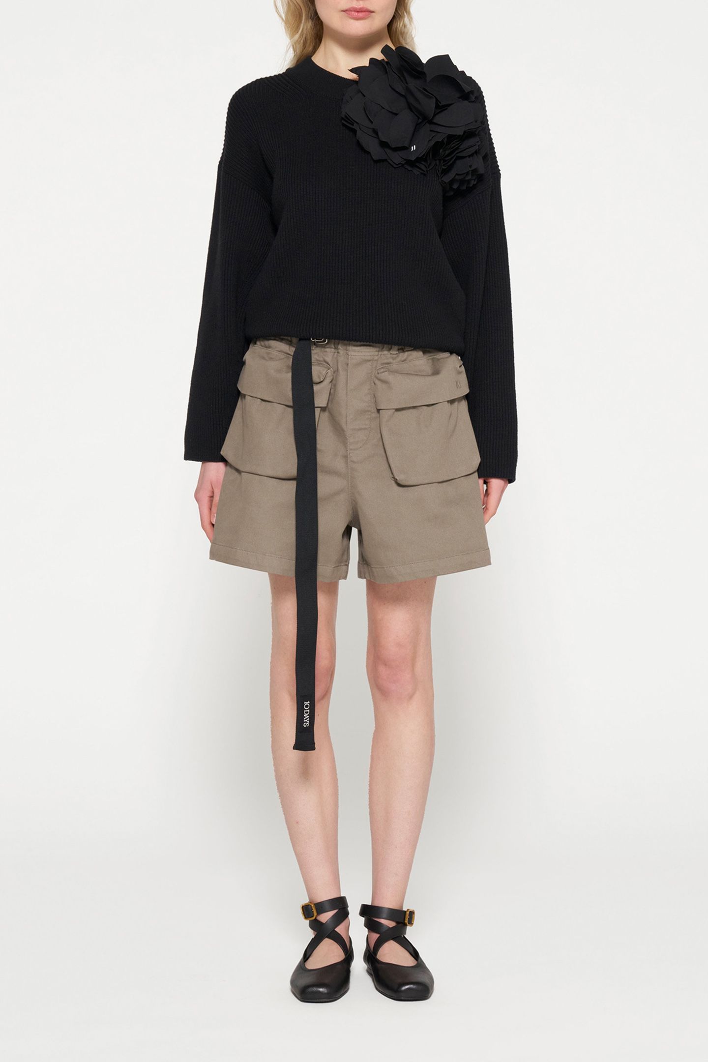 KNIT SWEATER BLACK 2