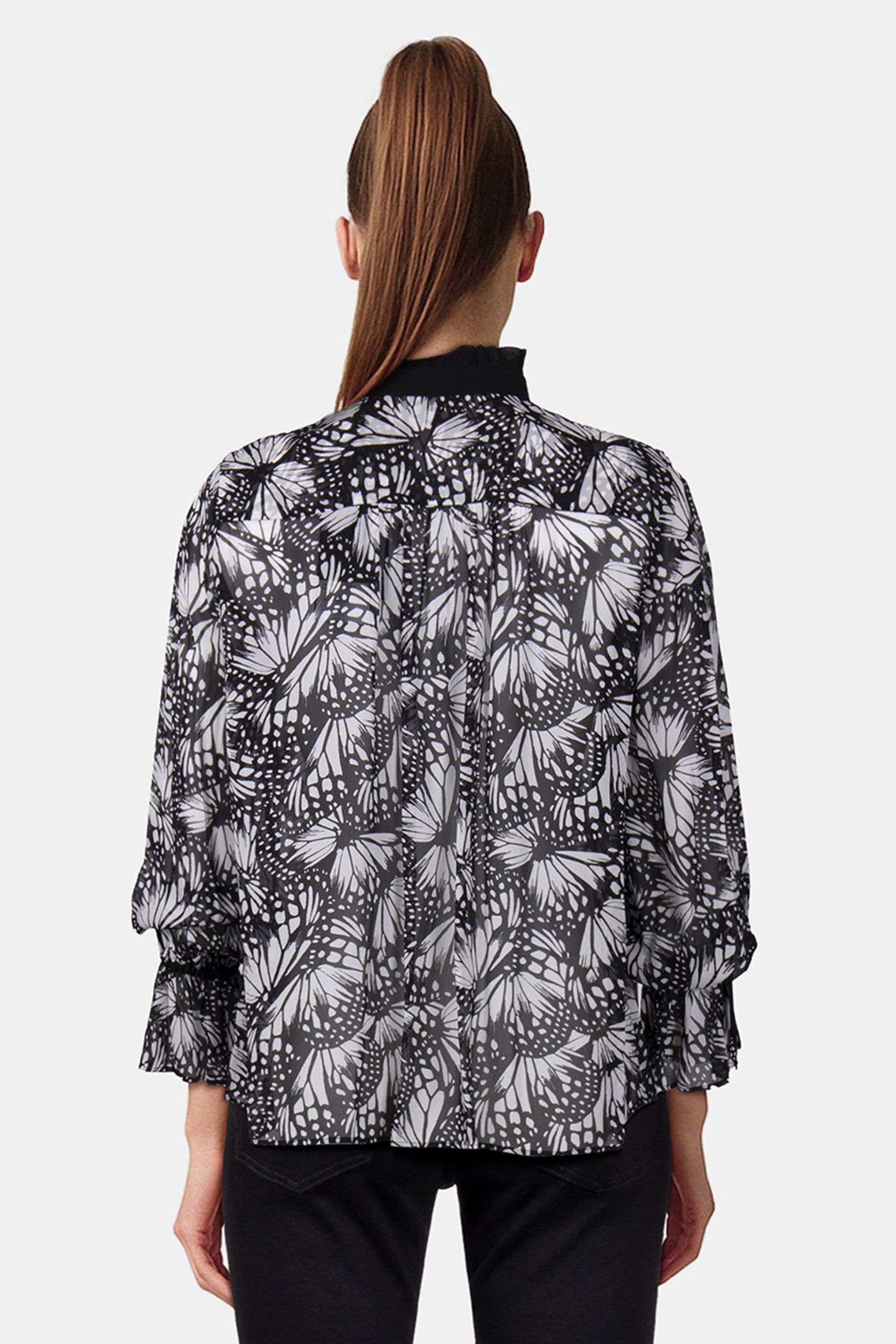 ML BUTTONED TOP WITH RUFFLE AT THE COLLAR BLACK WHITE 2