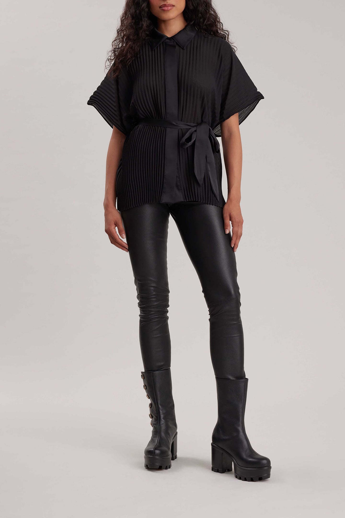 CARROUSEL CHEMISE BLACK 2