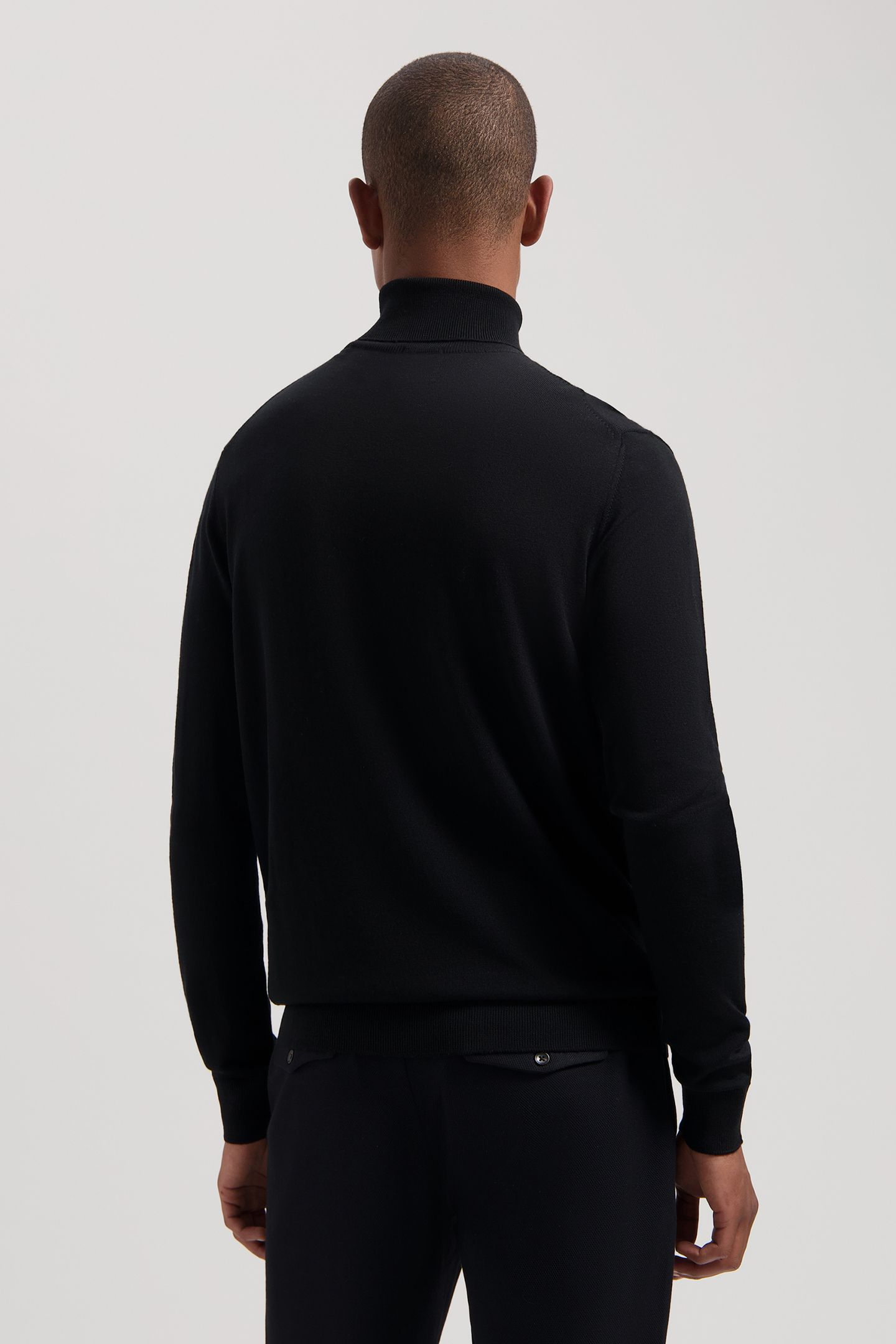 DS_DESTIN TURTLE NECK BLACK 2