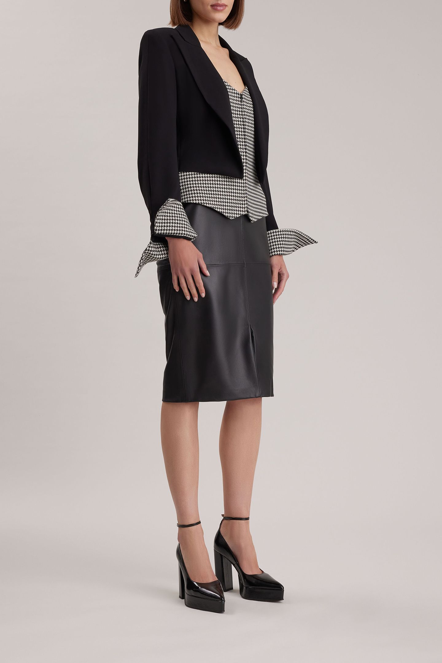 MIA VESTE BLACK 4