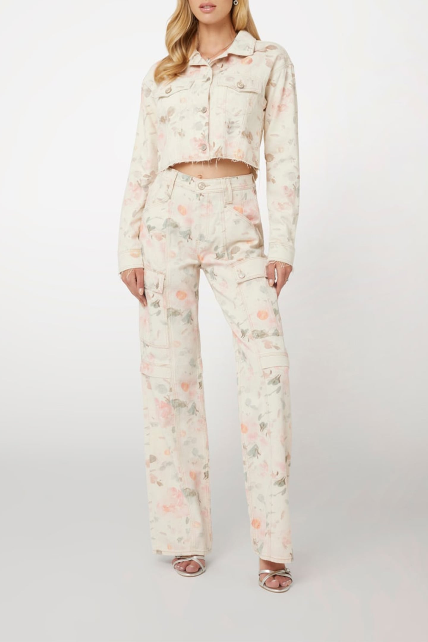 GUESS ECO 80S CARGO POWER OF LOVE 6