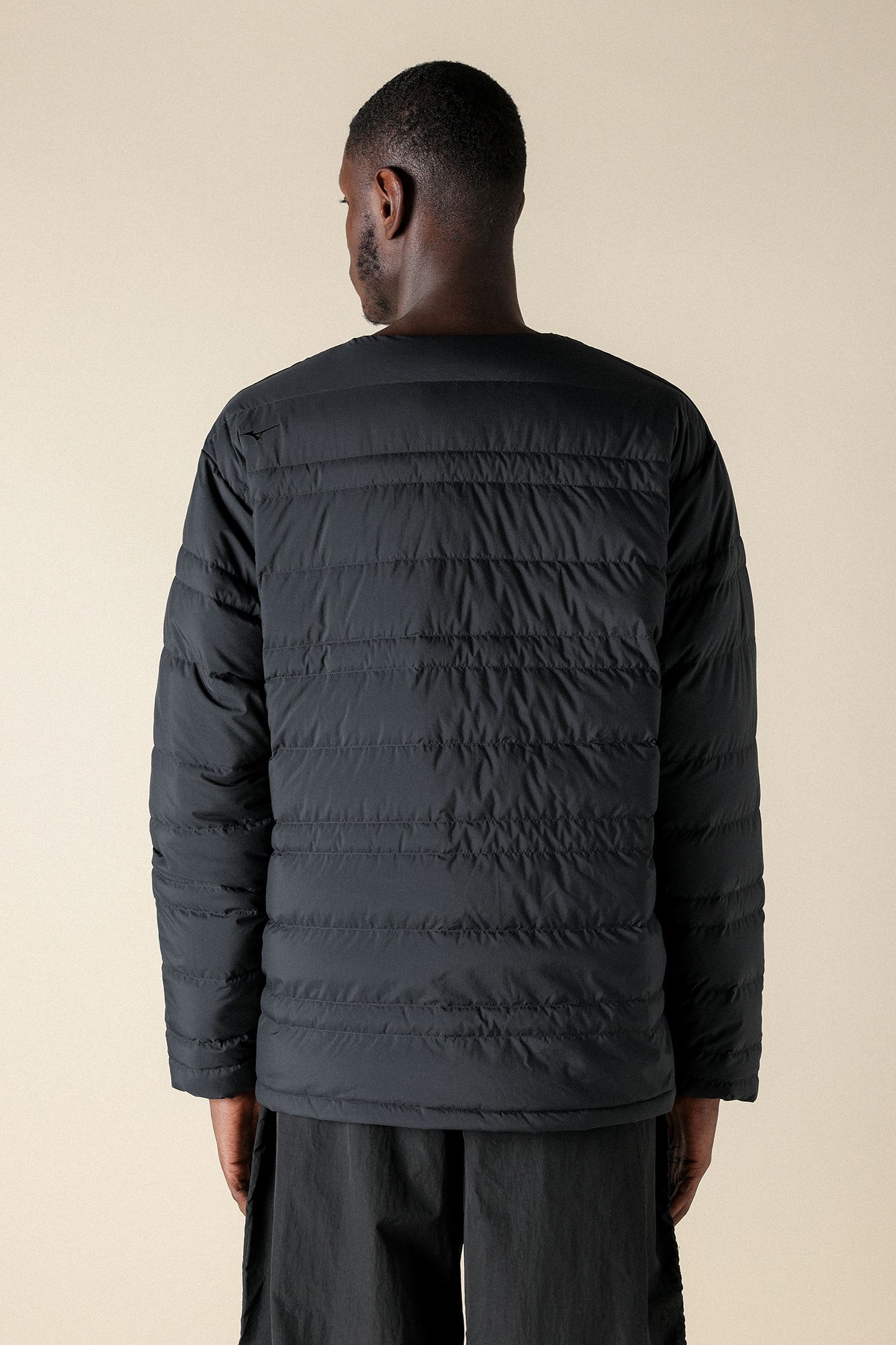 SL BT LIGHTWEIGHT DOWN JACKET UNISEX BLACK 2