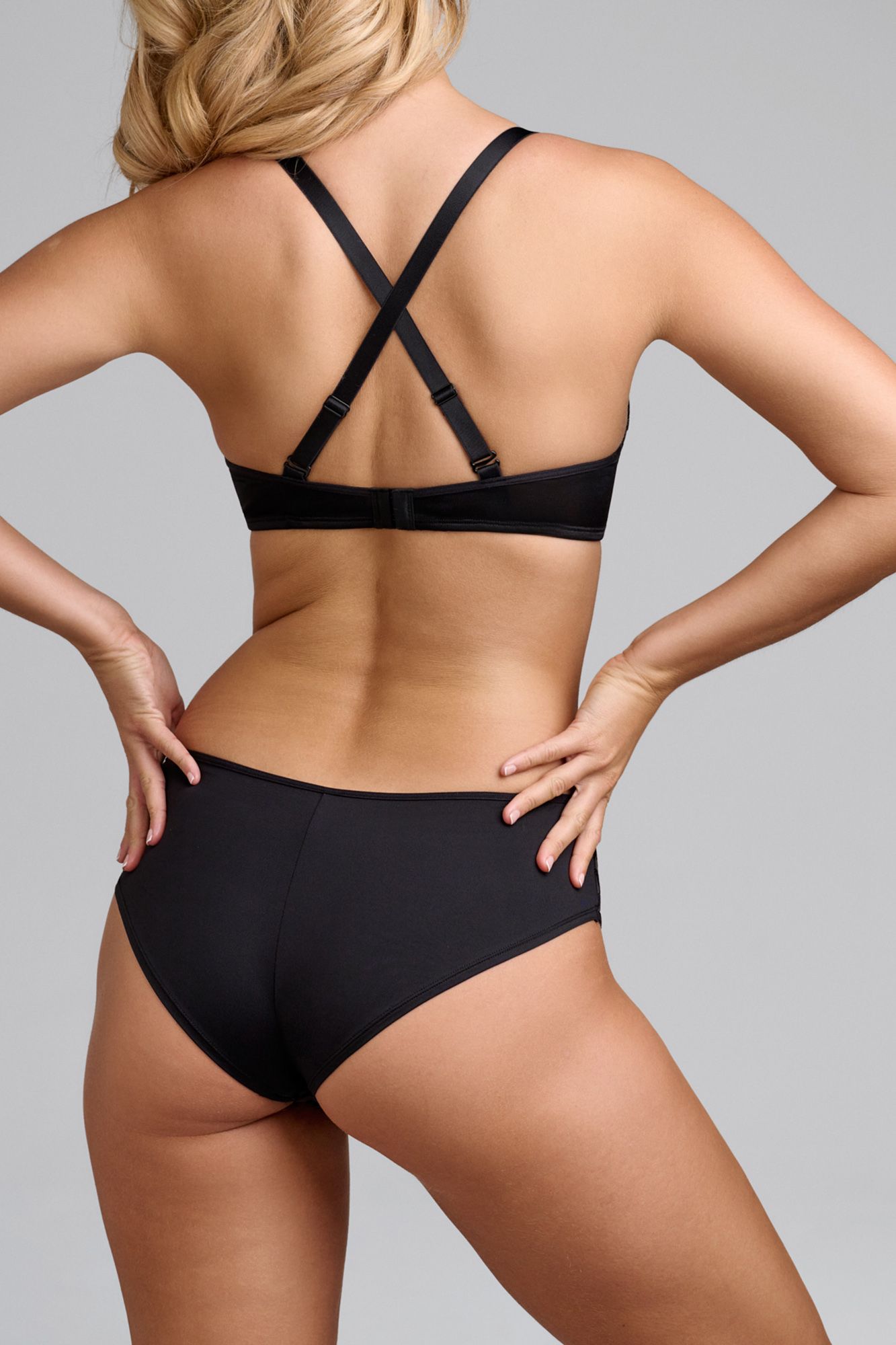 CALLIOPE BLACK AND GOLD PRINT BRAZILIAN BRIEFS 2