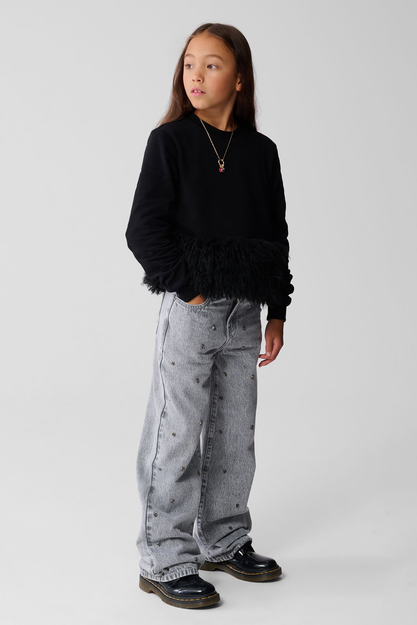 GIRLS SBFEATHER SWEAT BLACK 2