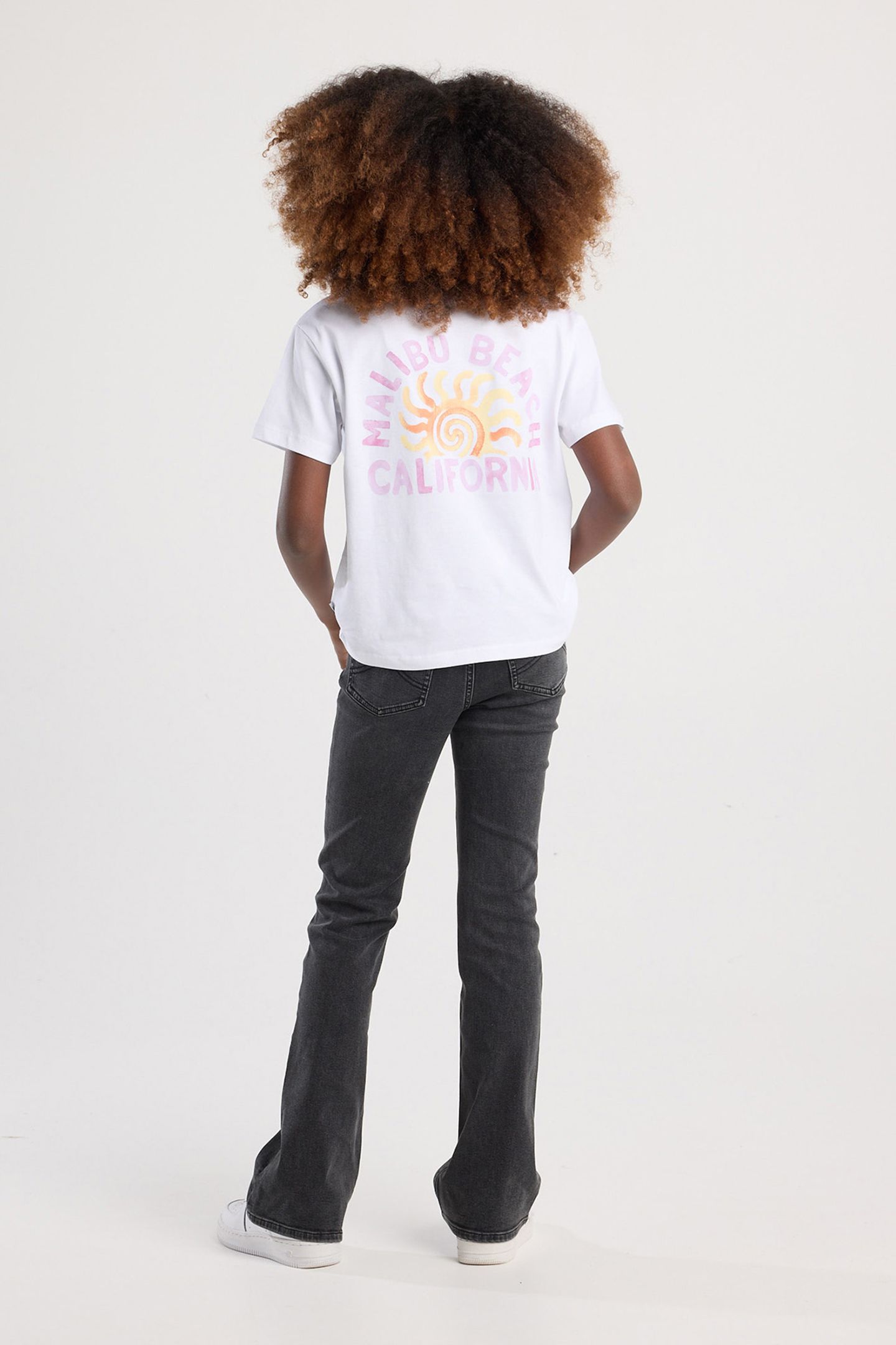 ELAINE JR Z WHITE 4