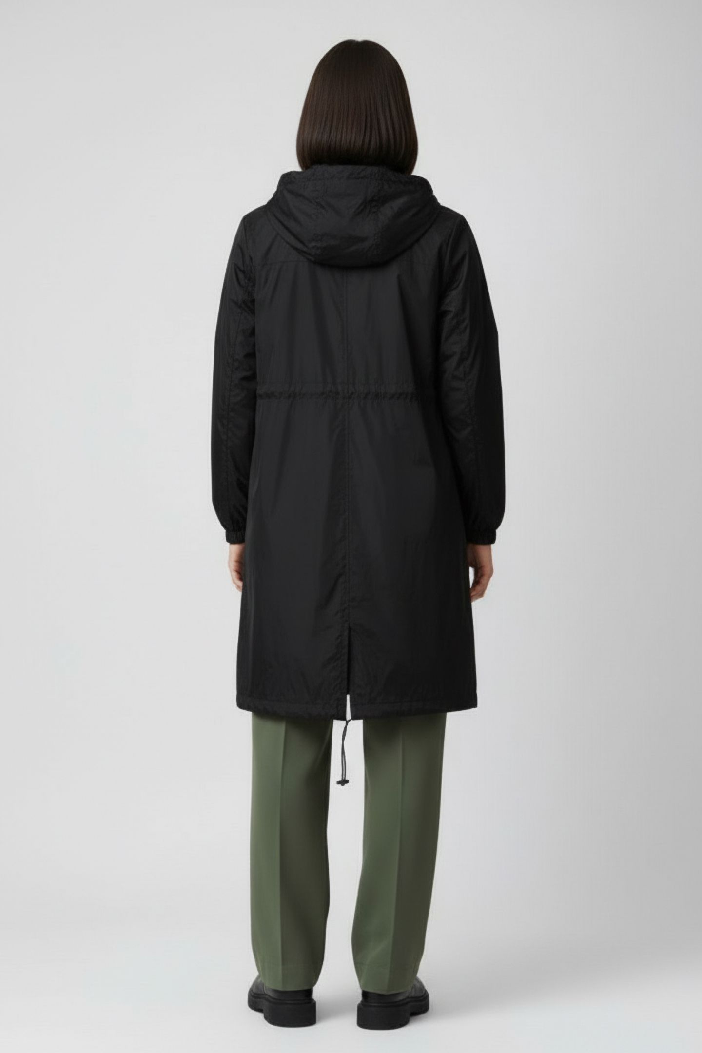 PARKA TECH BLACK 2