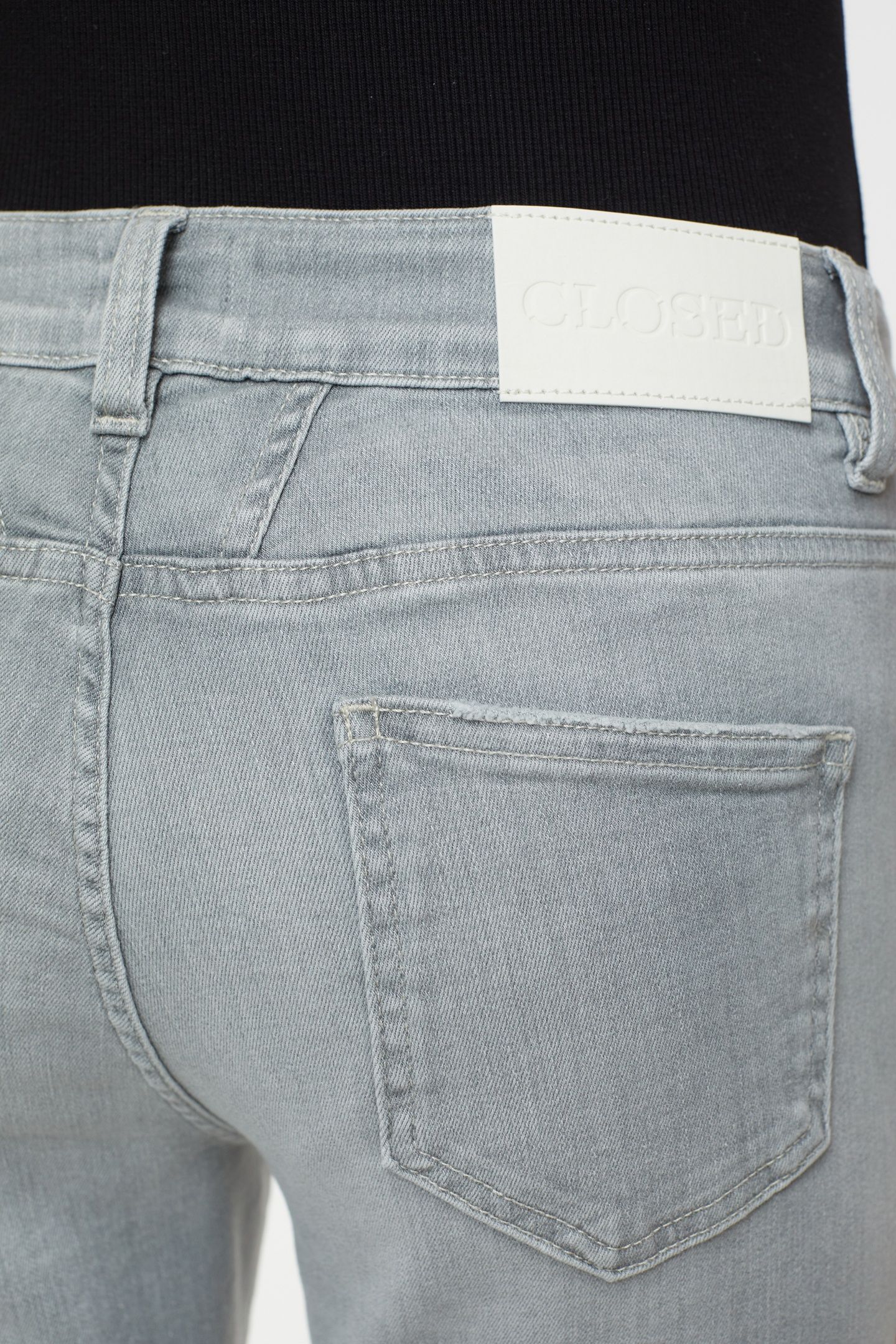 BAKER JEANS LIGHT GREY 7