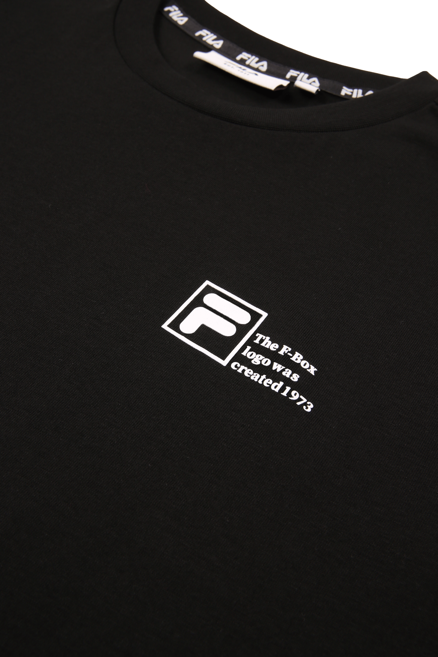 ZIANE GRAPHIC LOGO T-SHIRT BLACK 3