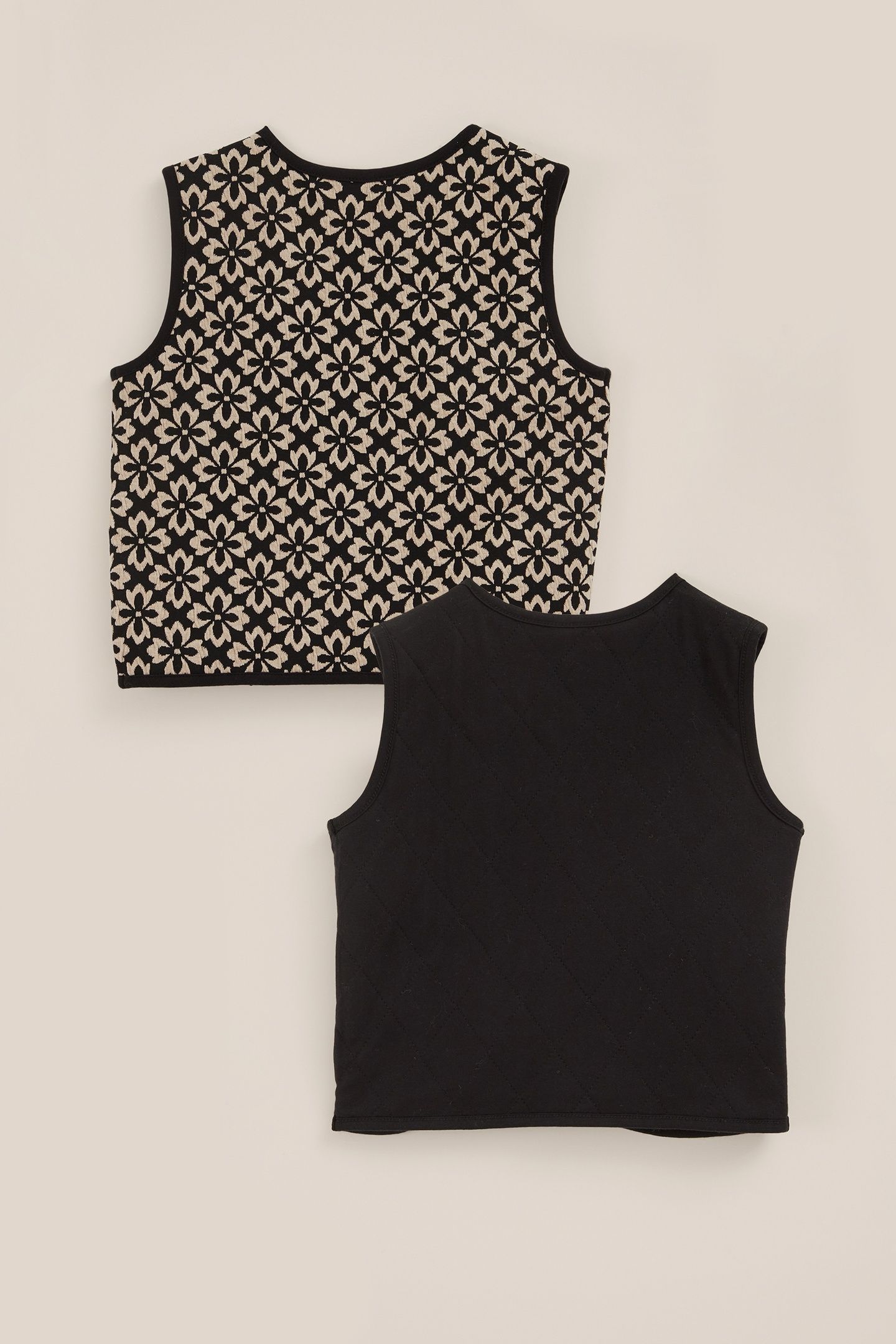 GILET BLACK 3