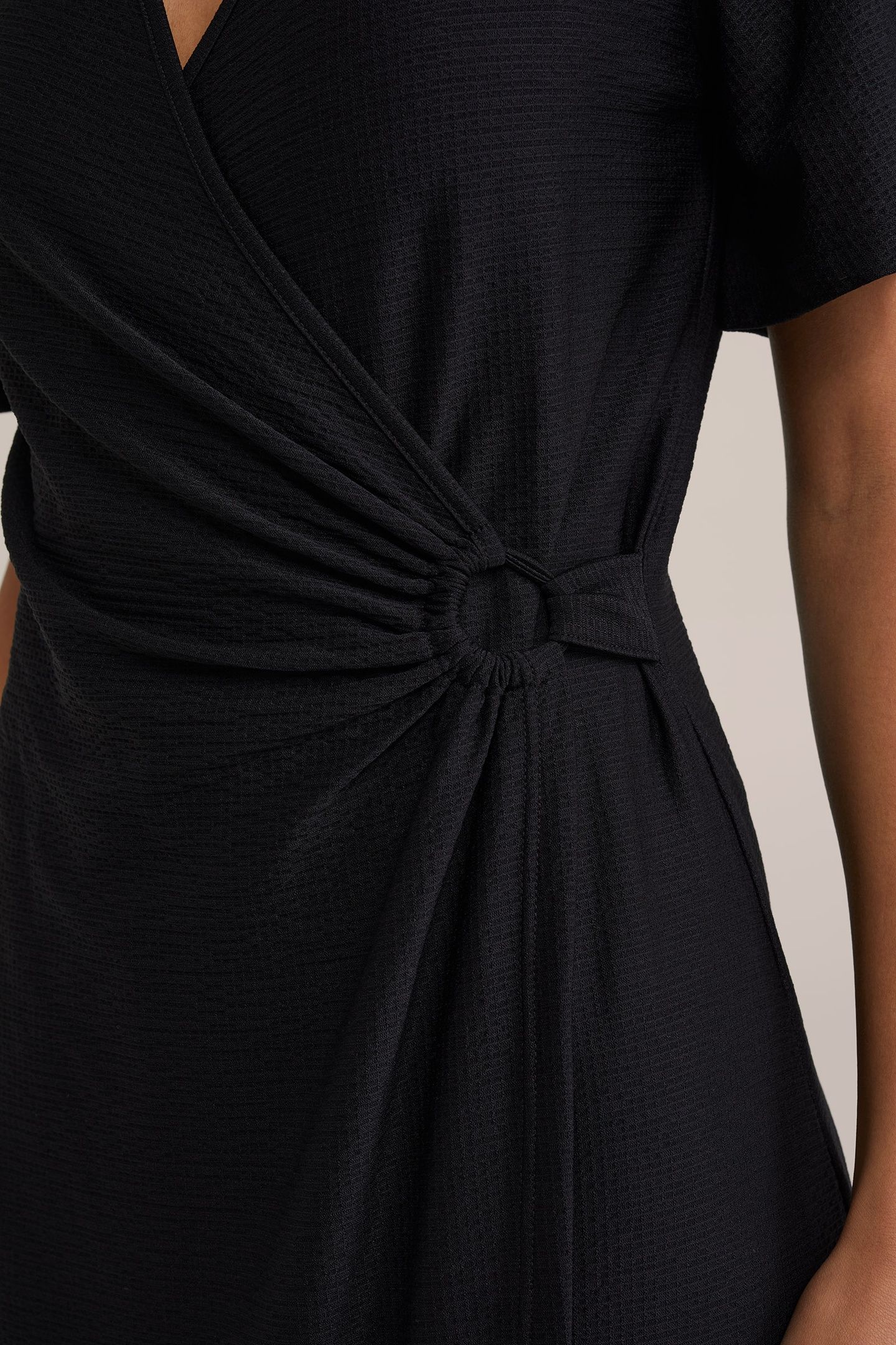 DRESS MID LENGTH BLACK 6