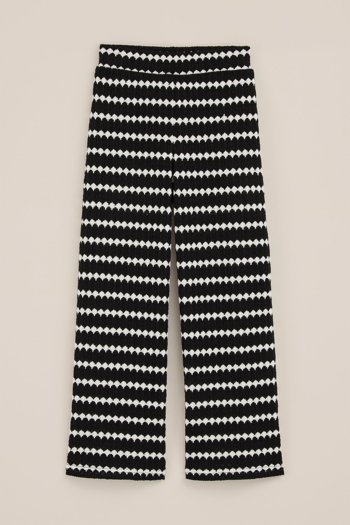 TROUSER BLACK 4