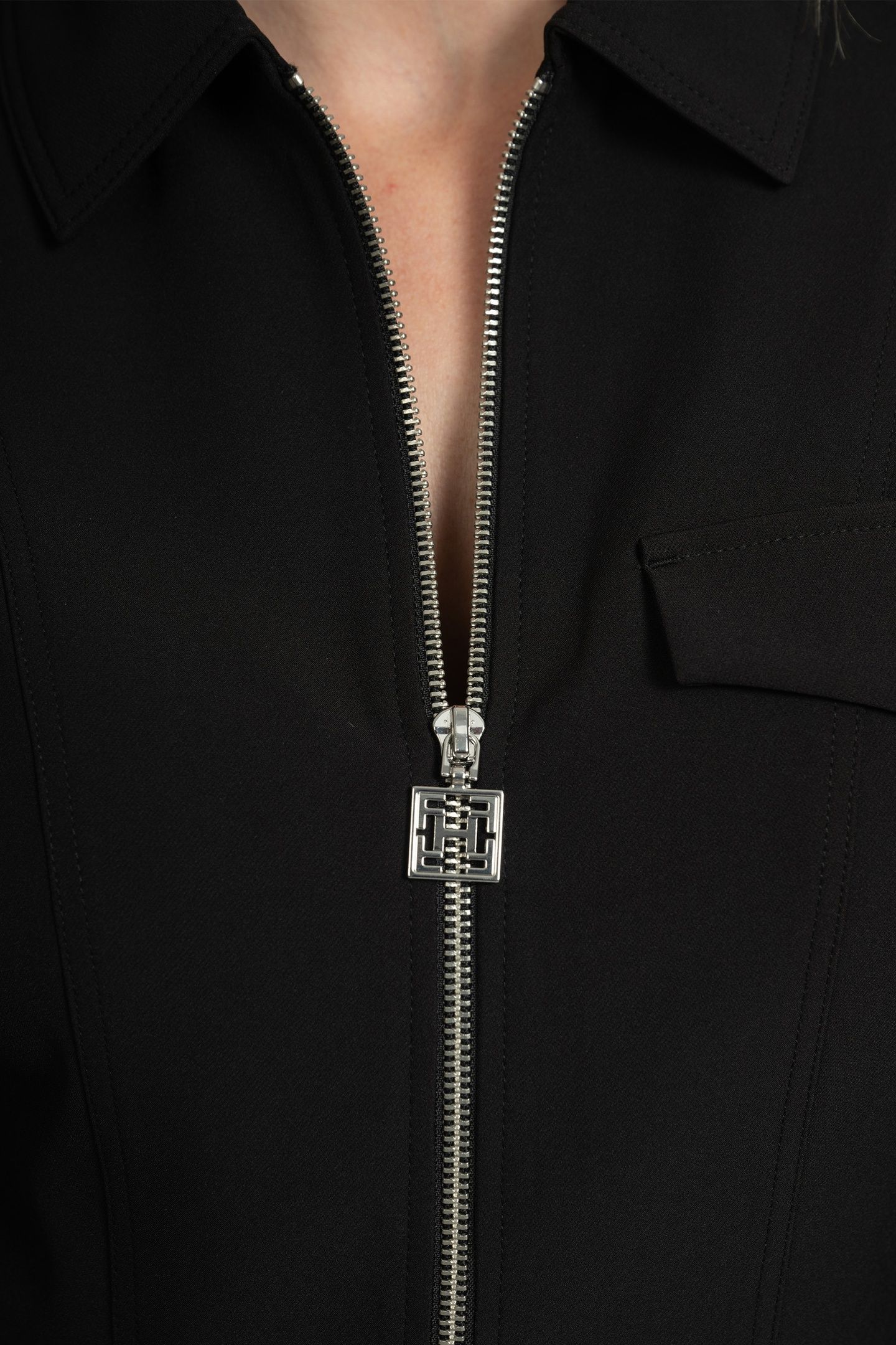 GAIAA JACKET BLACK 6