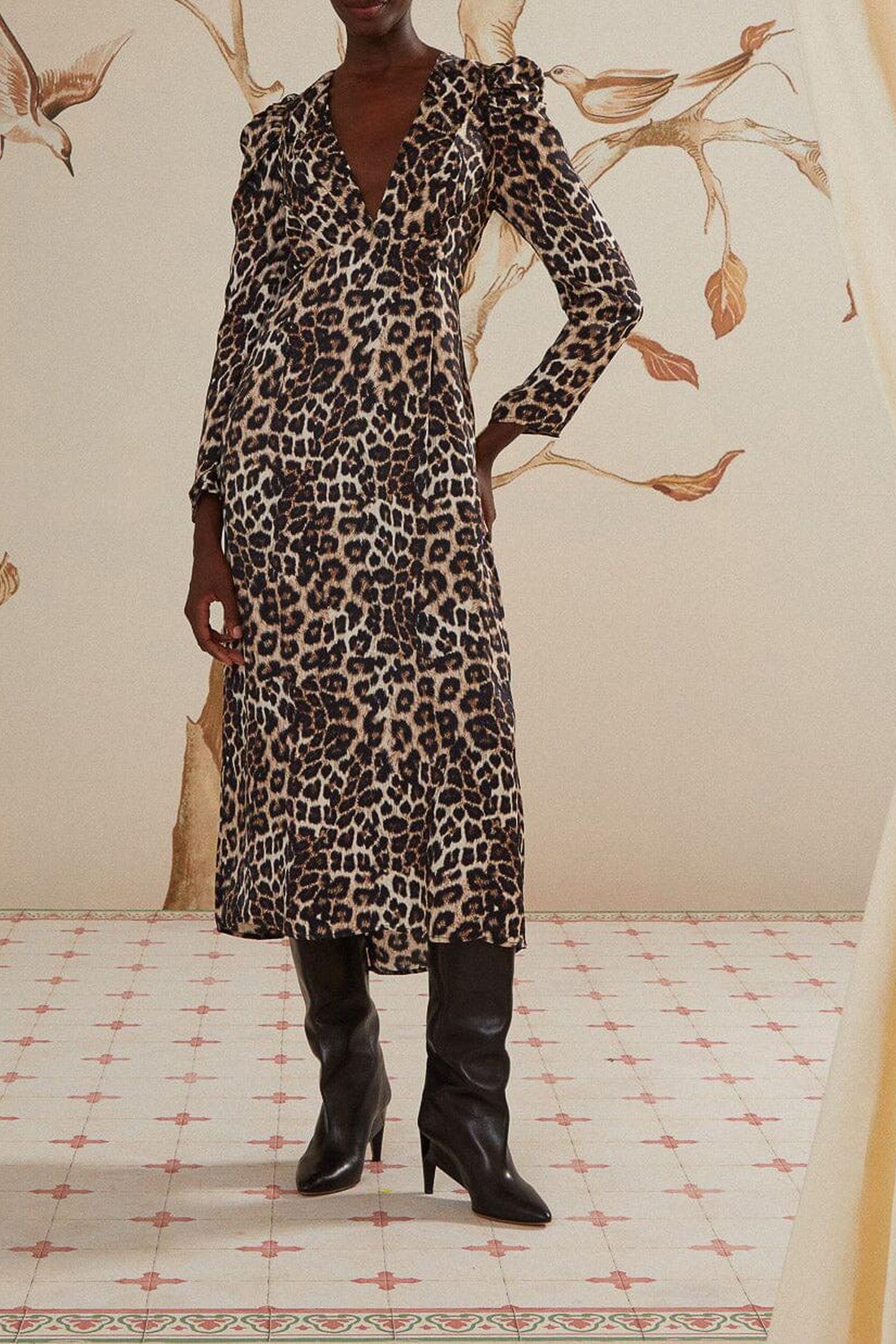 NATURAL SKIN CREAM MIDI DRESS 1
