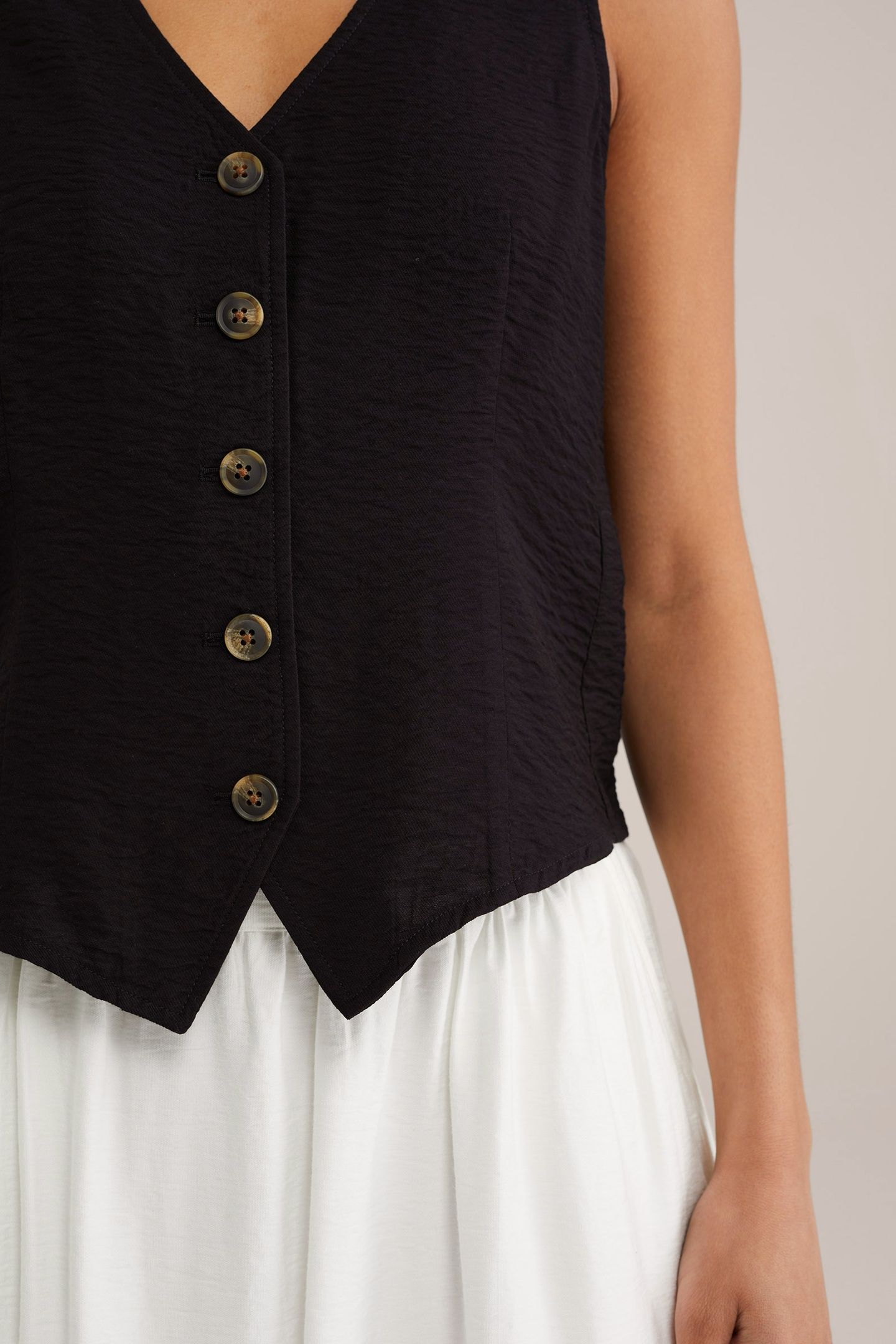 GILET BLACK 6