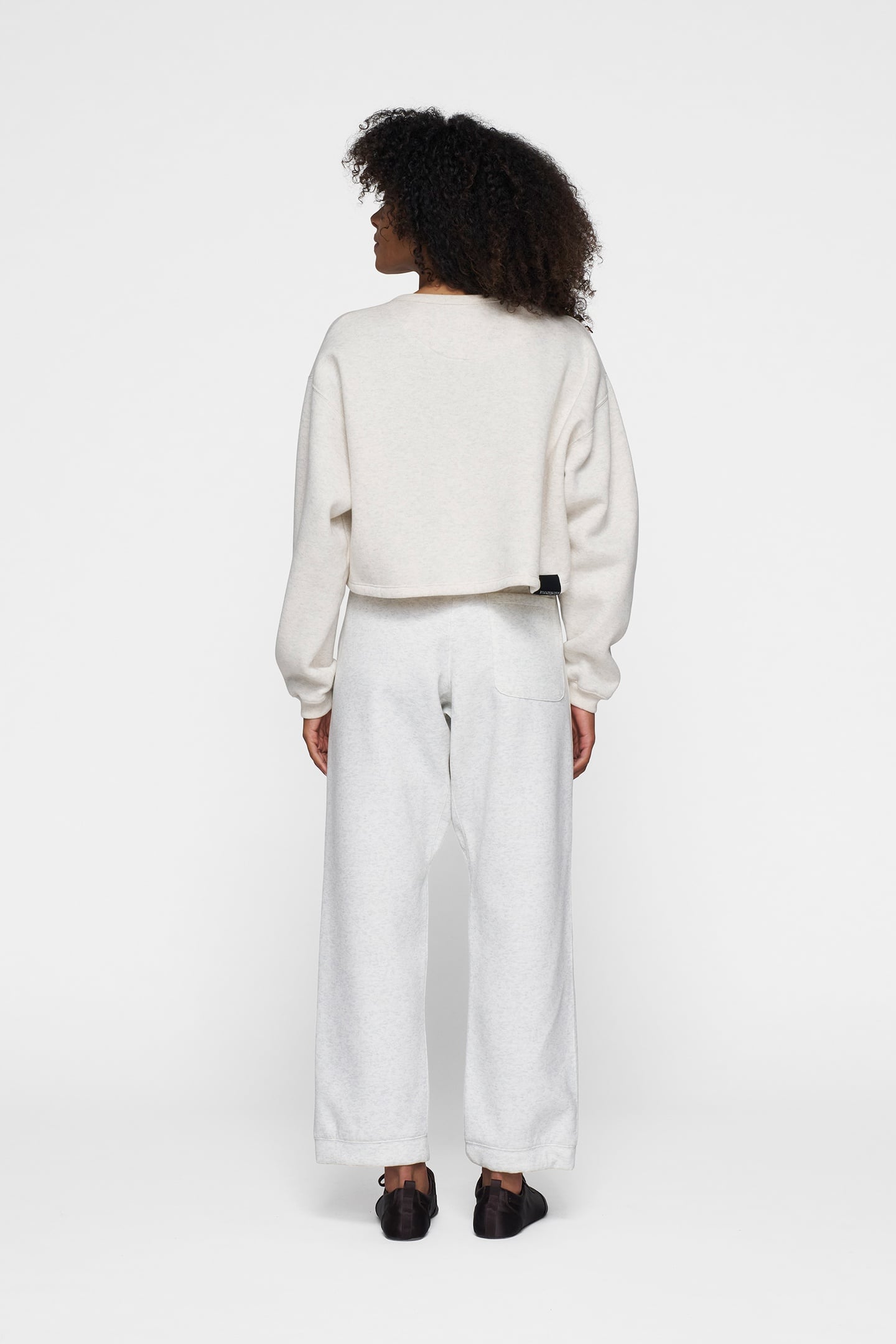 CROPPED STATEMENT SWEATER 4000 3