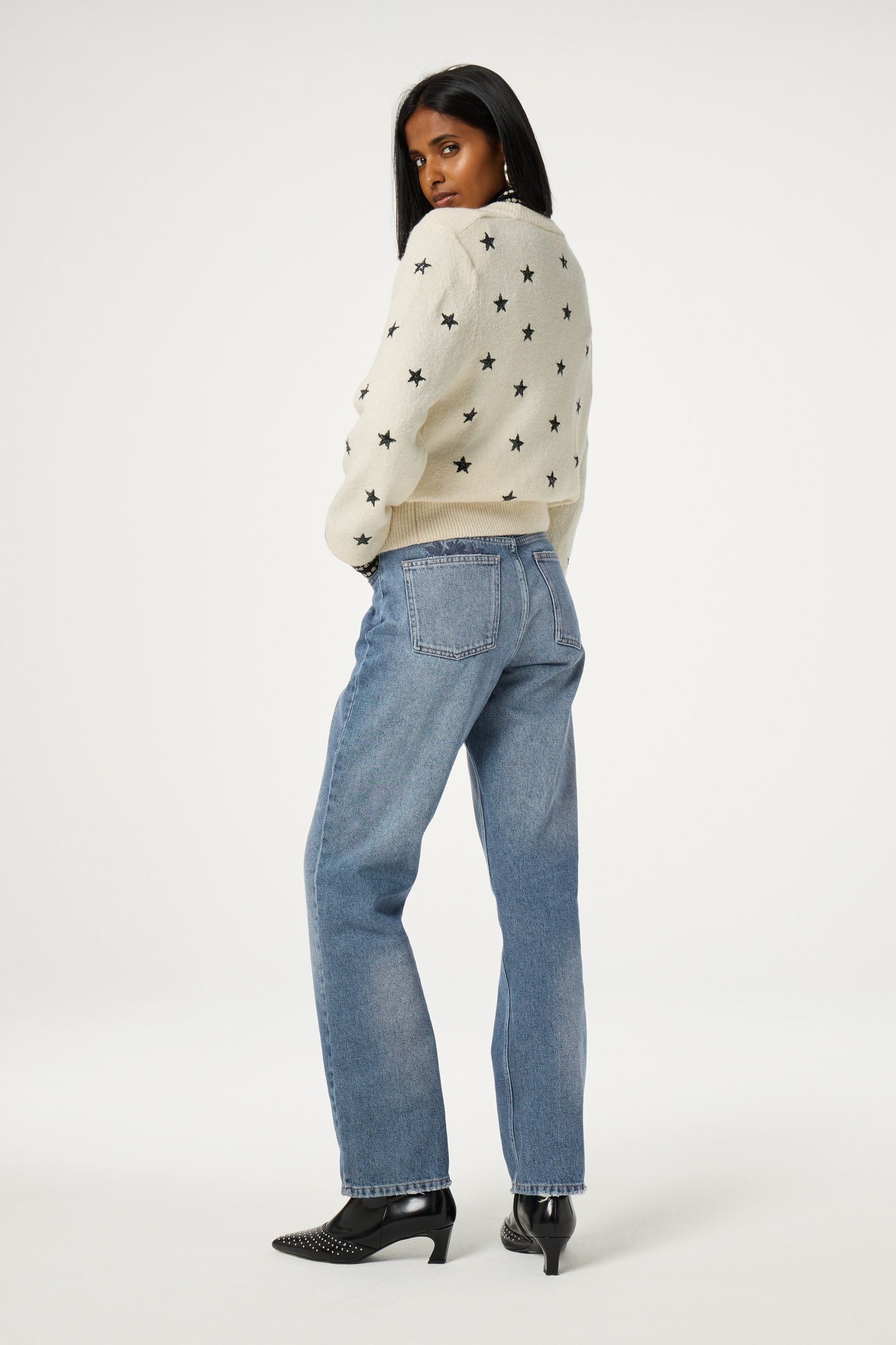 ROCKET PULLOVER COSY WHITE 3