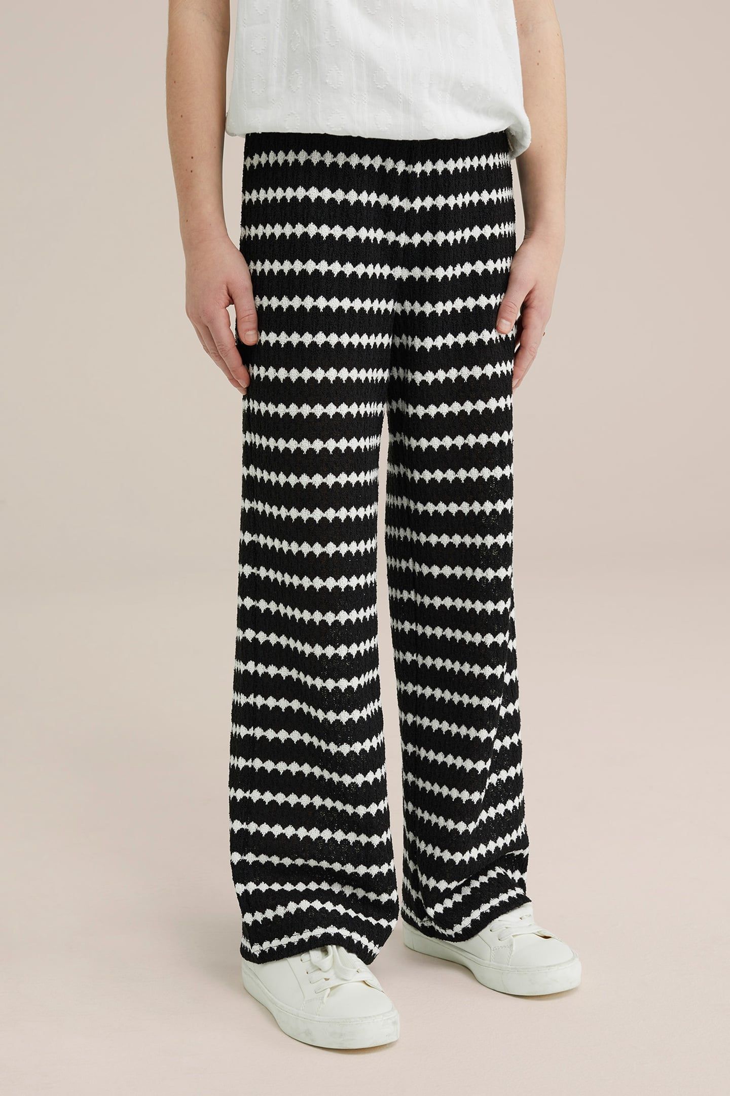 TROUSER BLACK 1