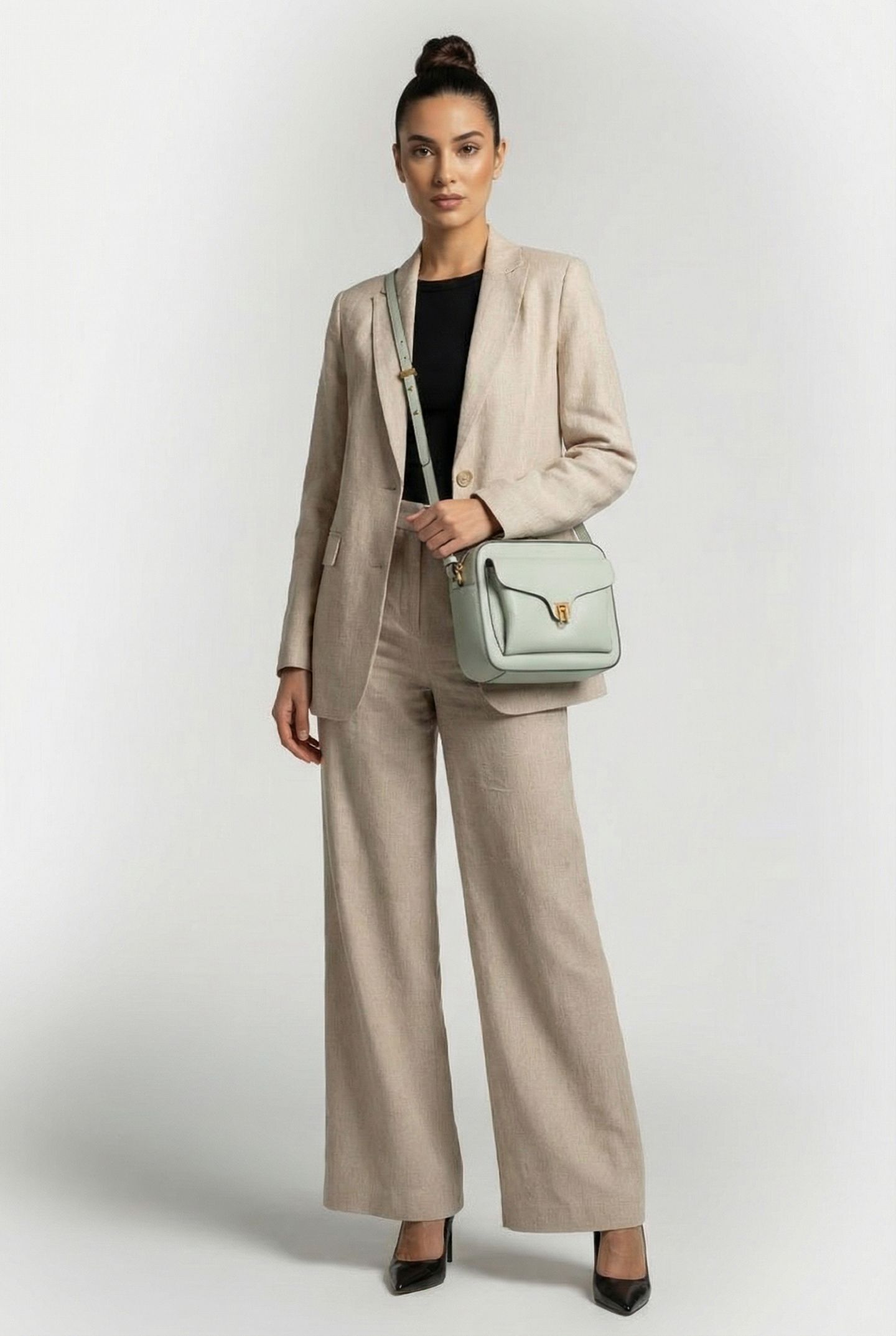 CROSS BODY BAG IN LEATHER 1