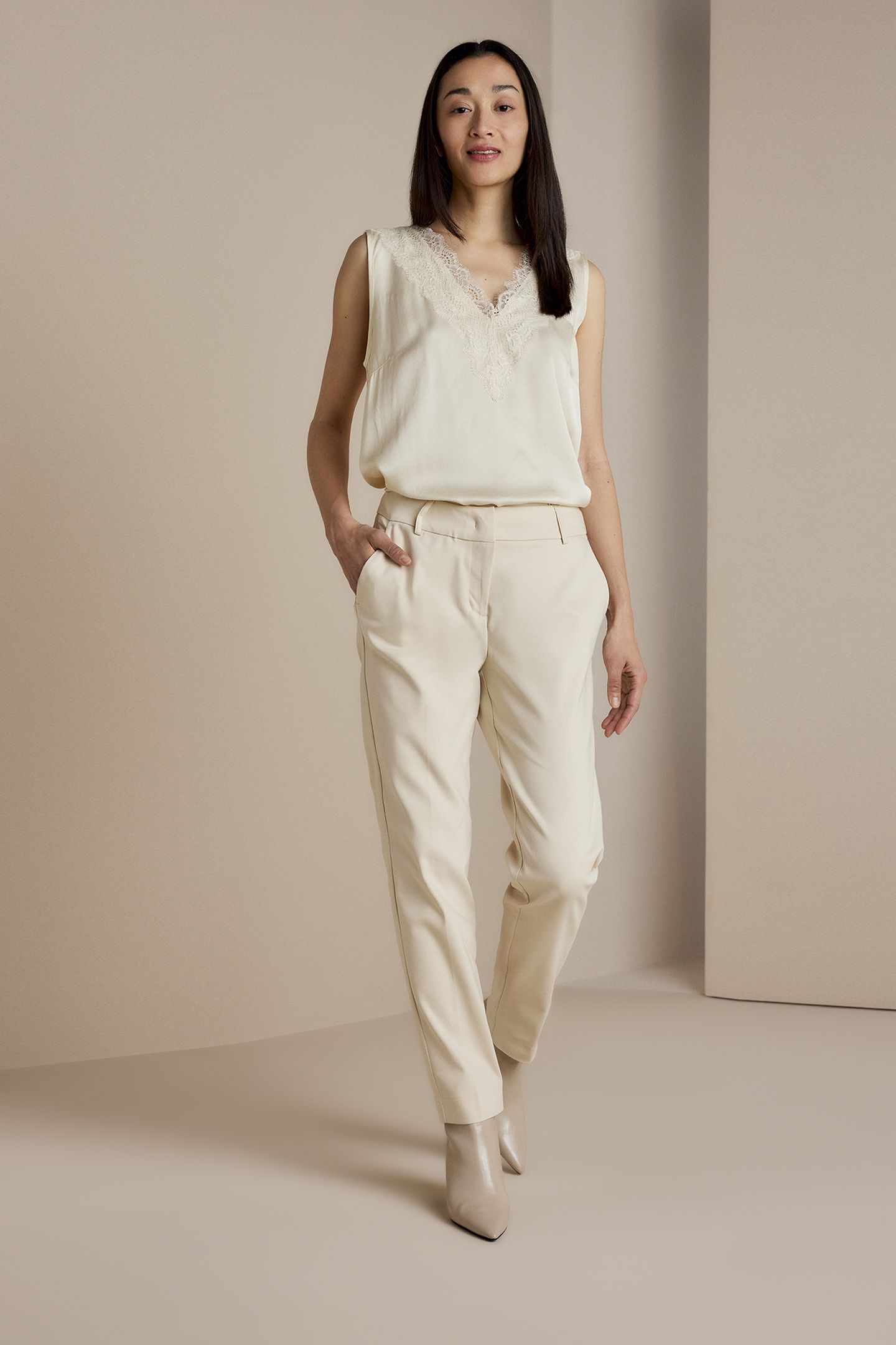TROUSERS CLASSIC STRETCH (4S100) IVORY 2