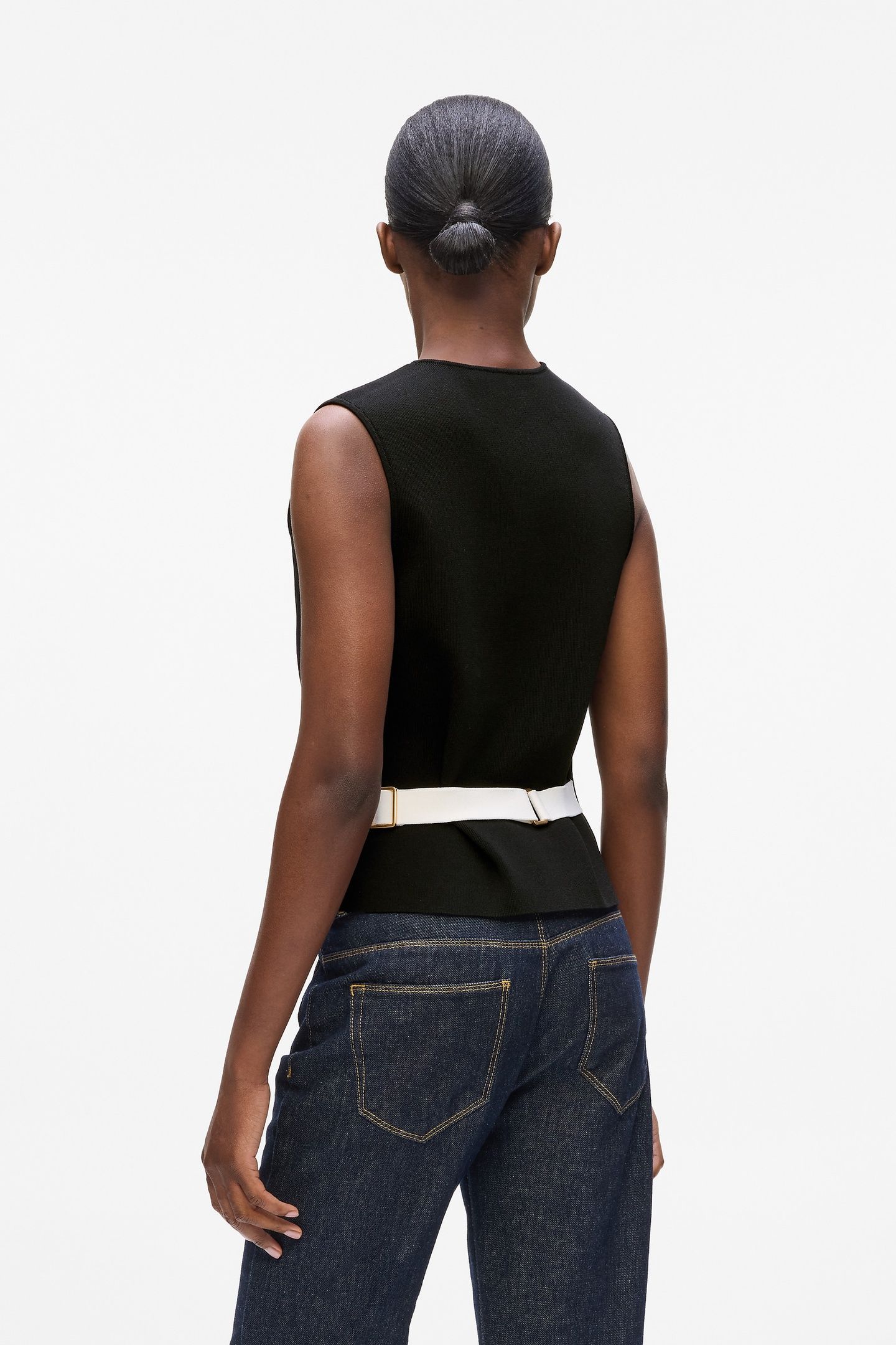 BLACK KNIT WAISTCOAT 4