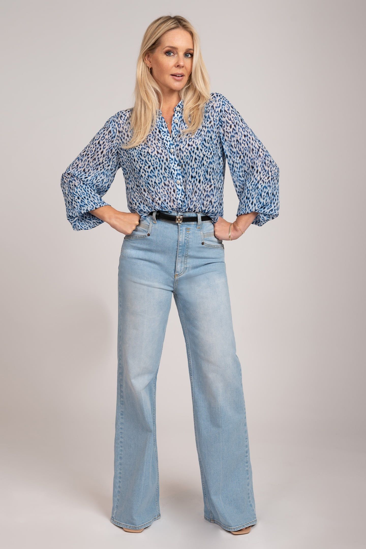 CHLOE BLOUSE BRIGHT BLUE WASH 1