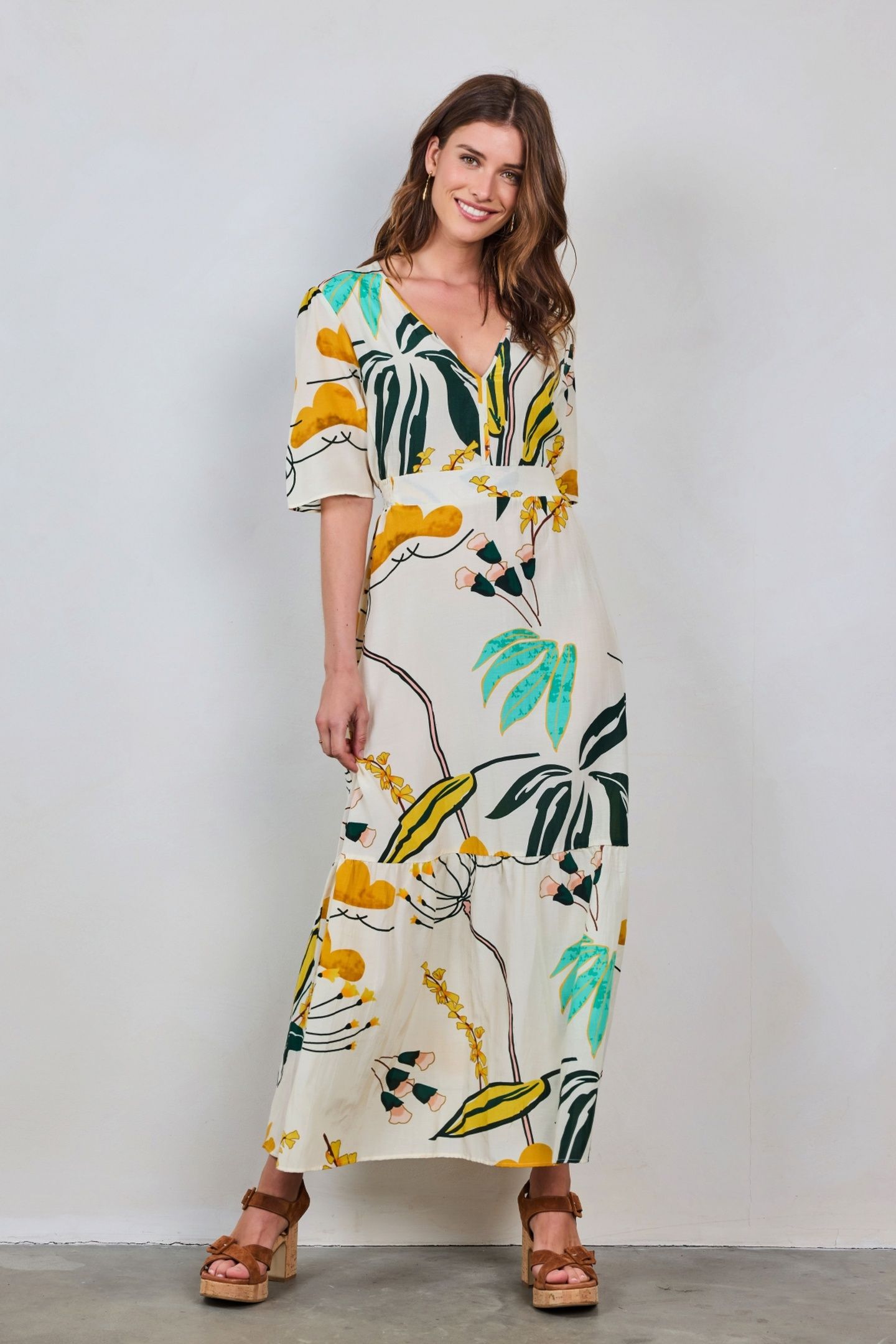 DRESS BONITA IN OFFWHITE WITH SUNSHINE PRINT 2