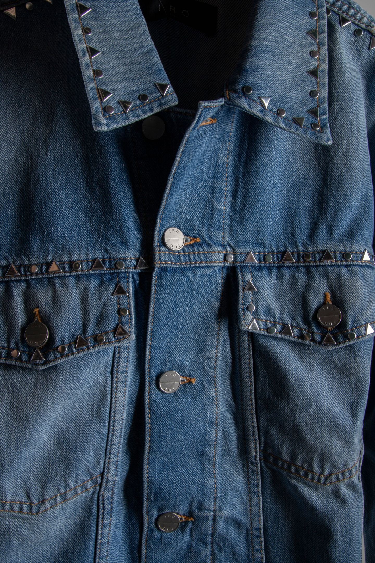 ARTU OUTERWEAR LIGHT BLUE WORN 4
