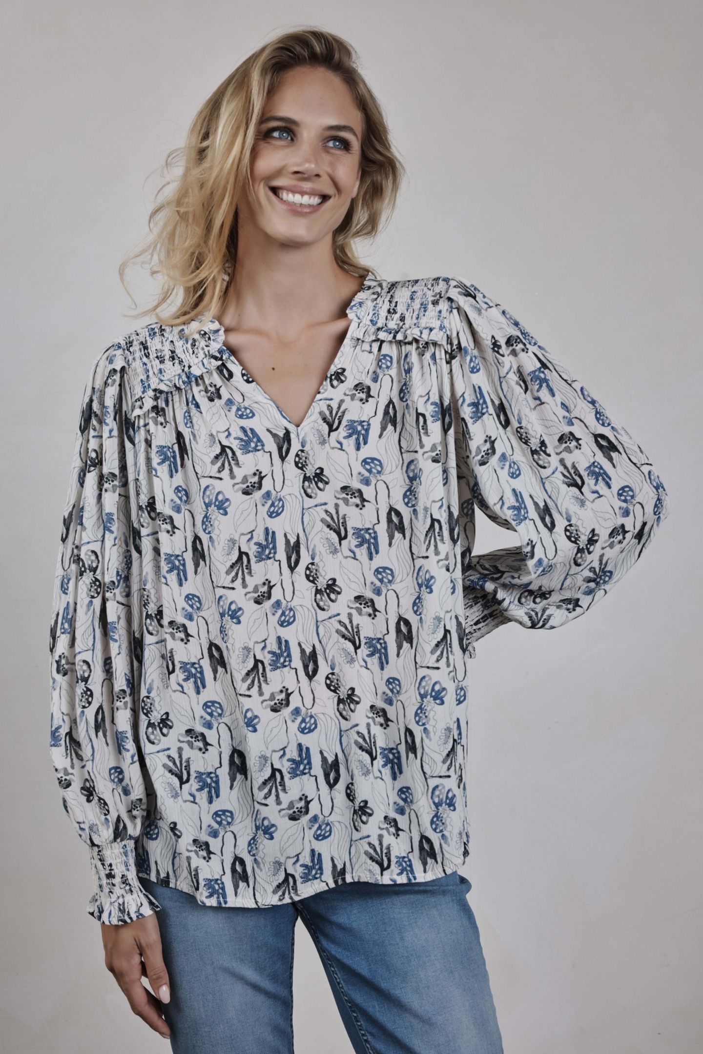 BLOUSE VIENNA OFFWHITE AMBIANCE XS PRINT 1