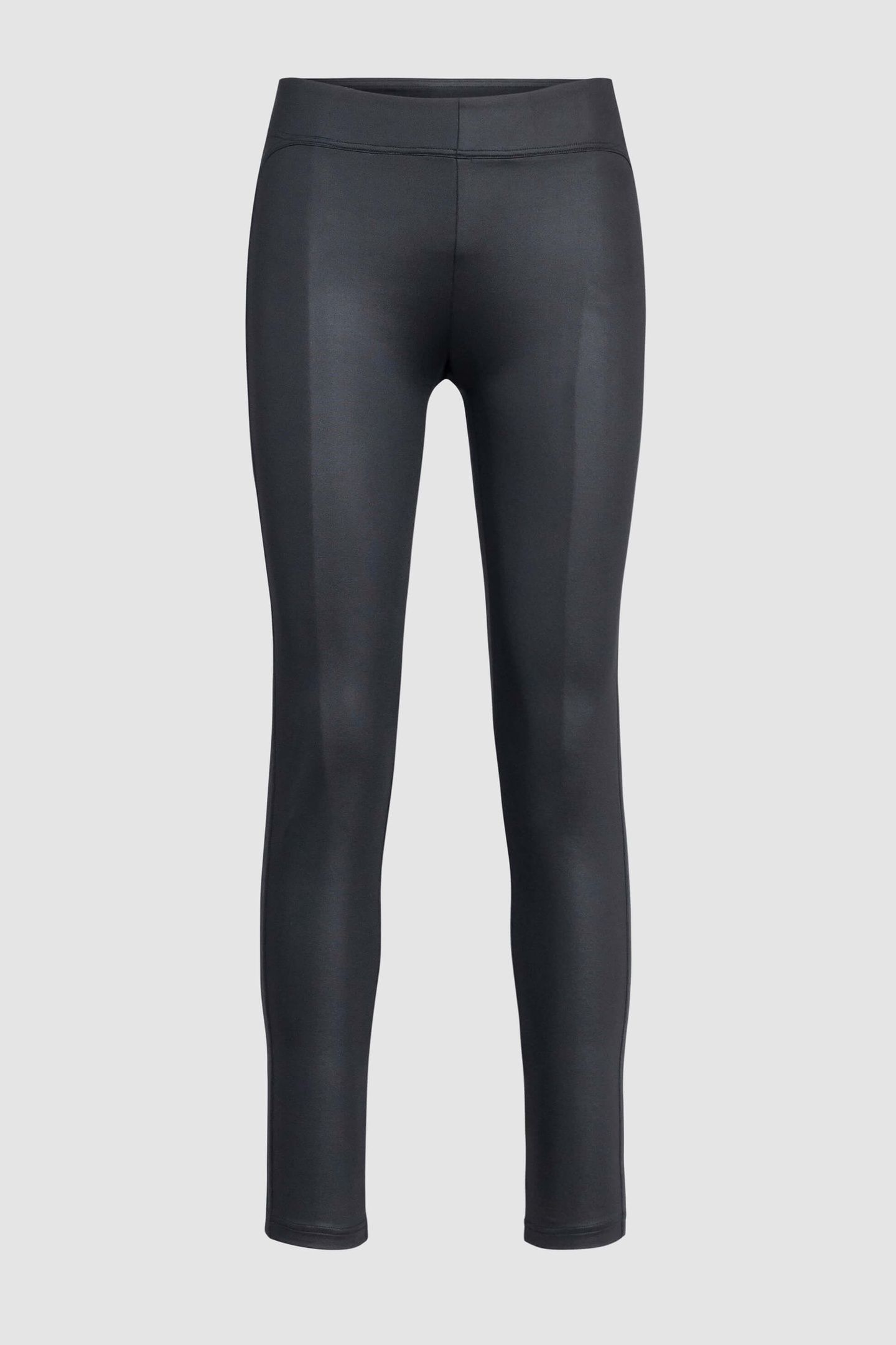 UVEA BLACK 4