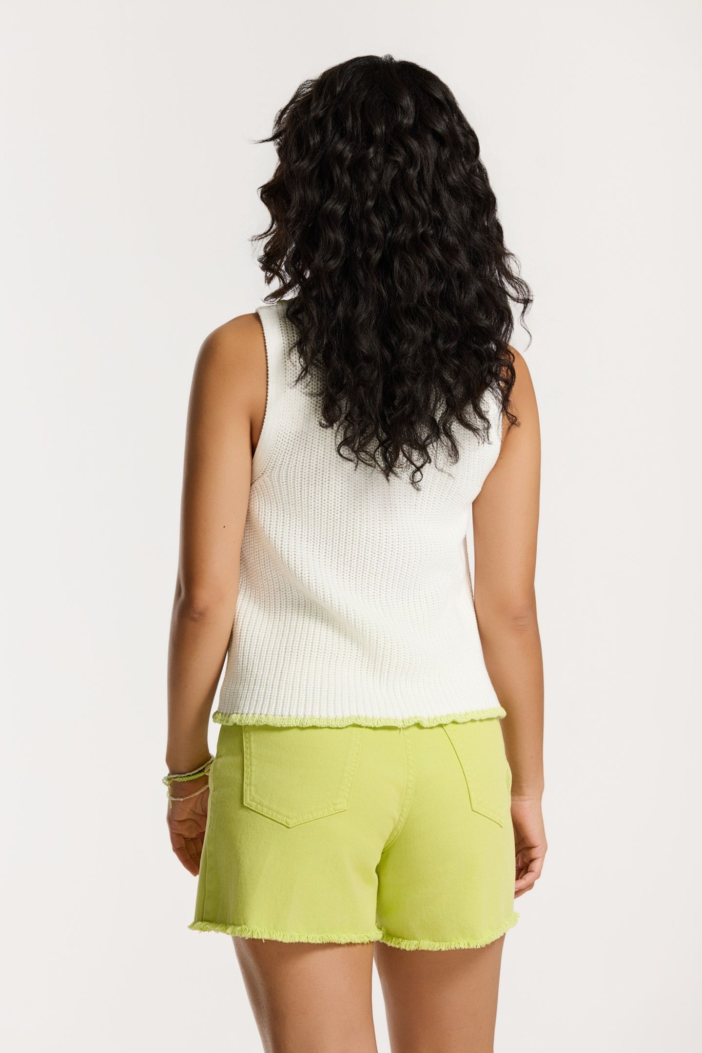 CARLA SHORTS GREEN PISTACHE 7
