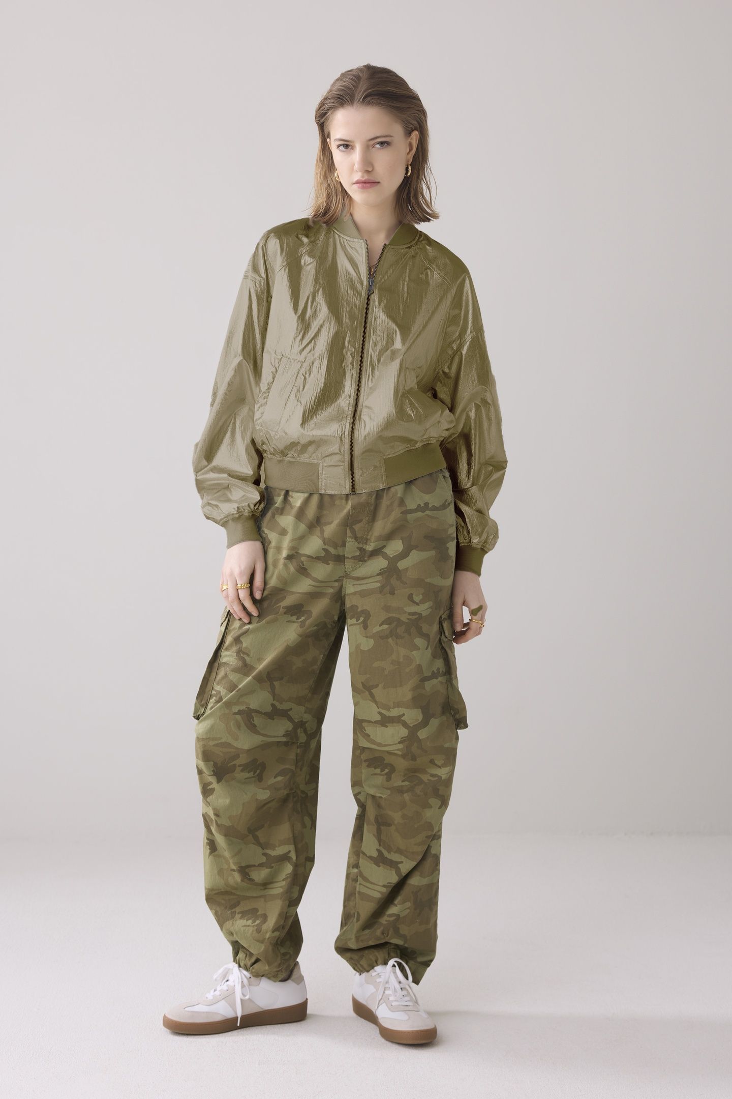 BOMBER METALLIC COMBAT GREEN 1