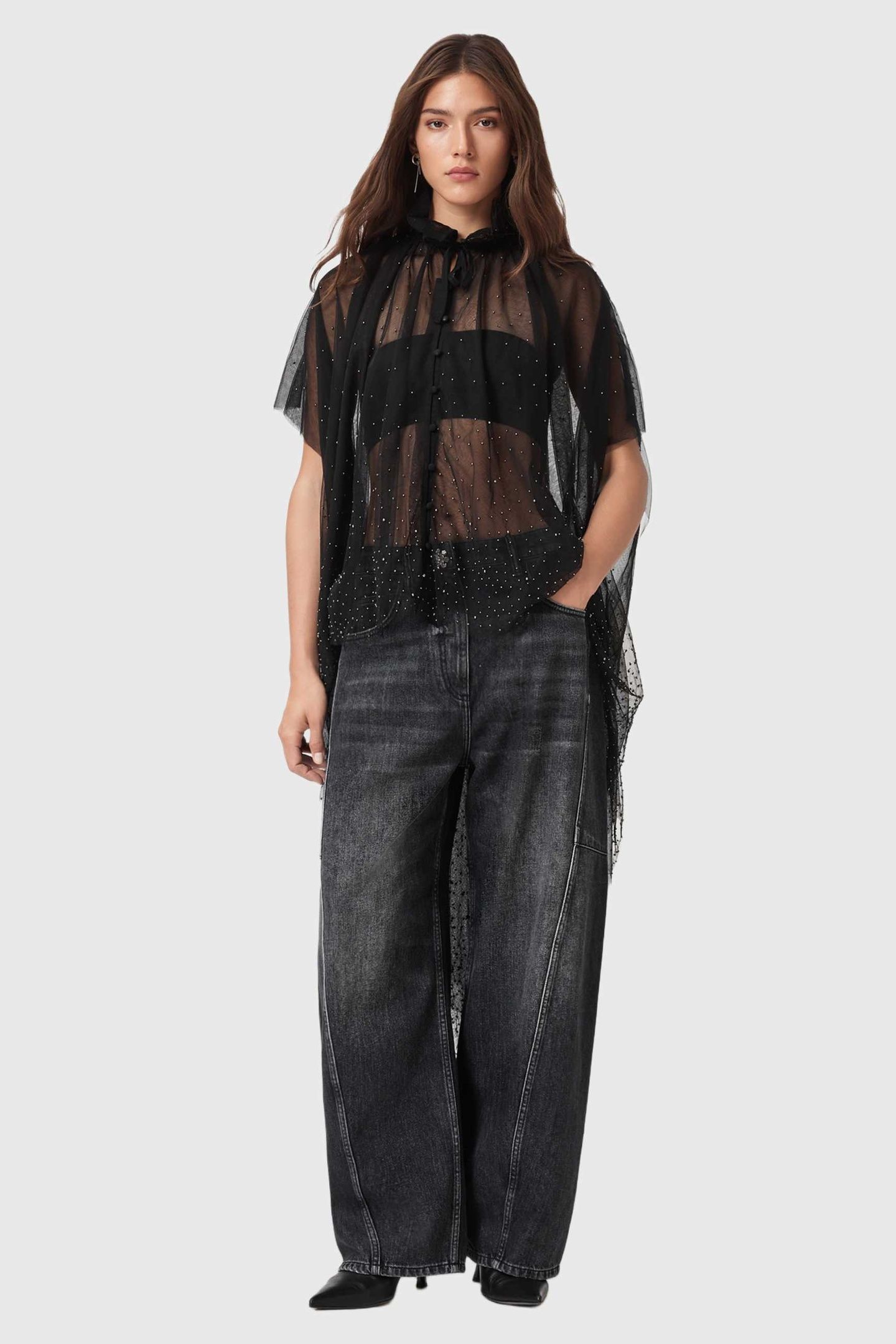 SEZ EMB TULLE CAPE BLACK 3