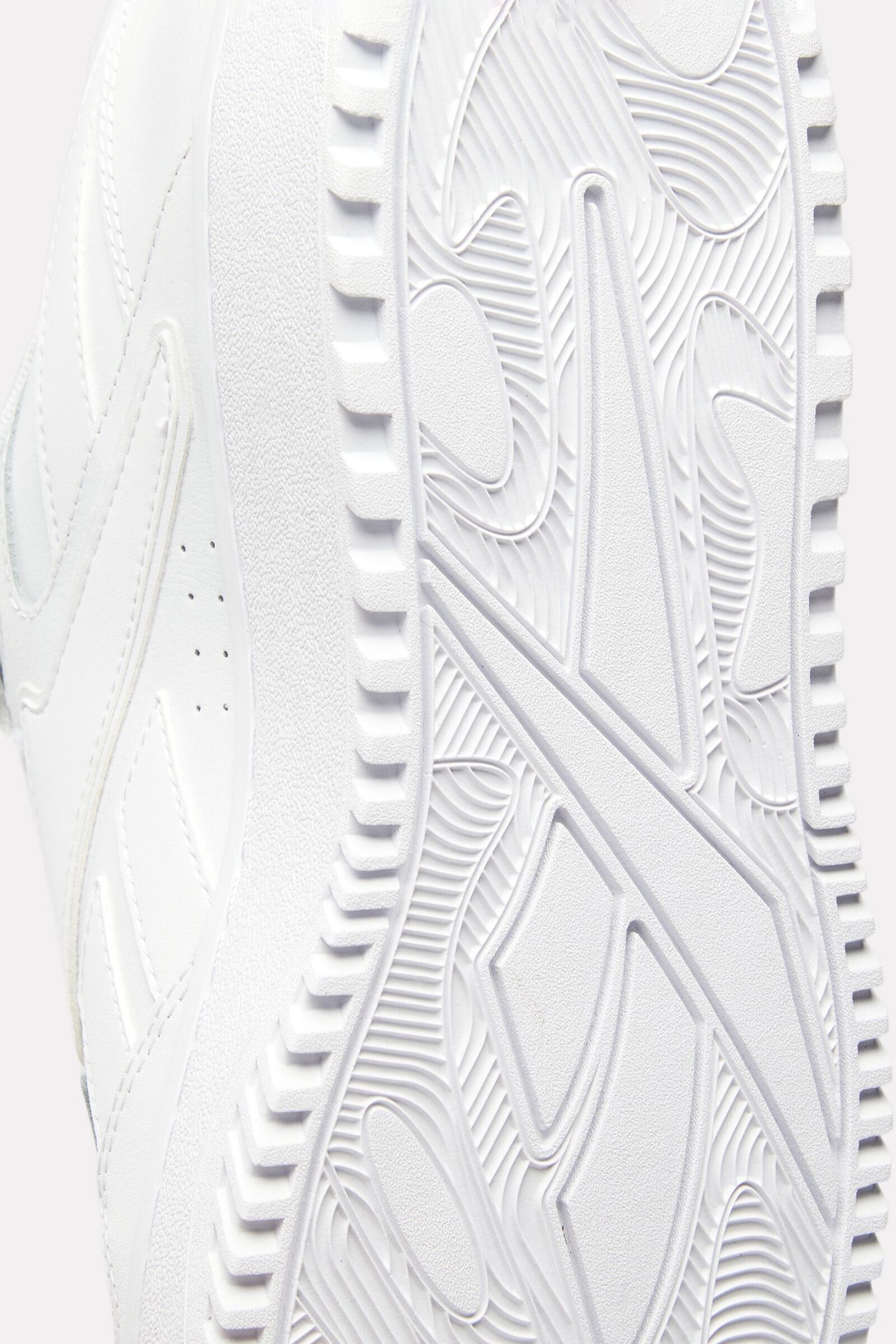 UNISEX ATR CHILL SHOES 9