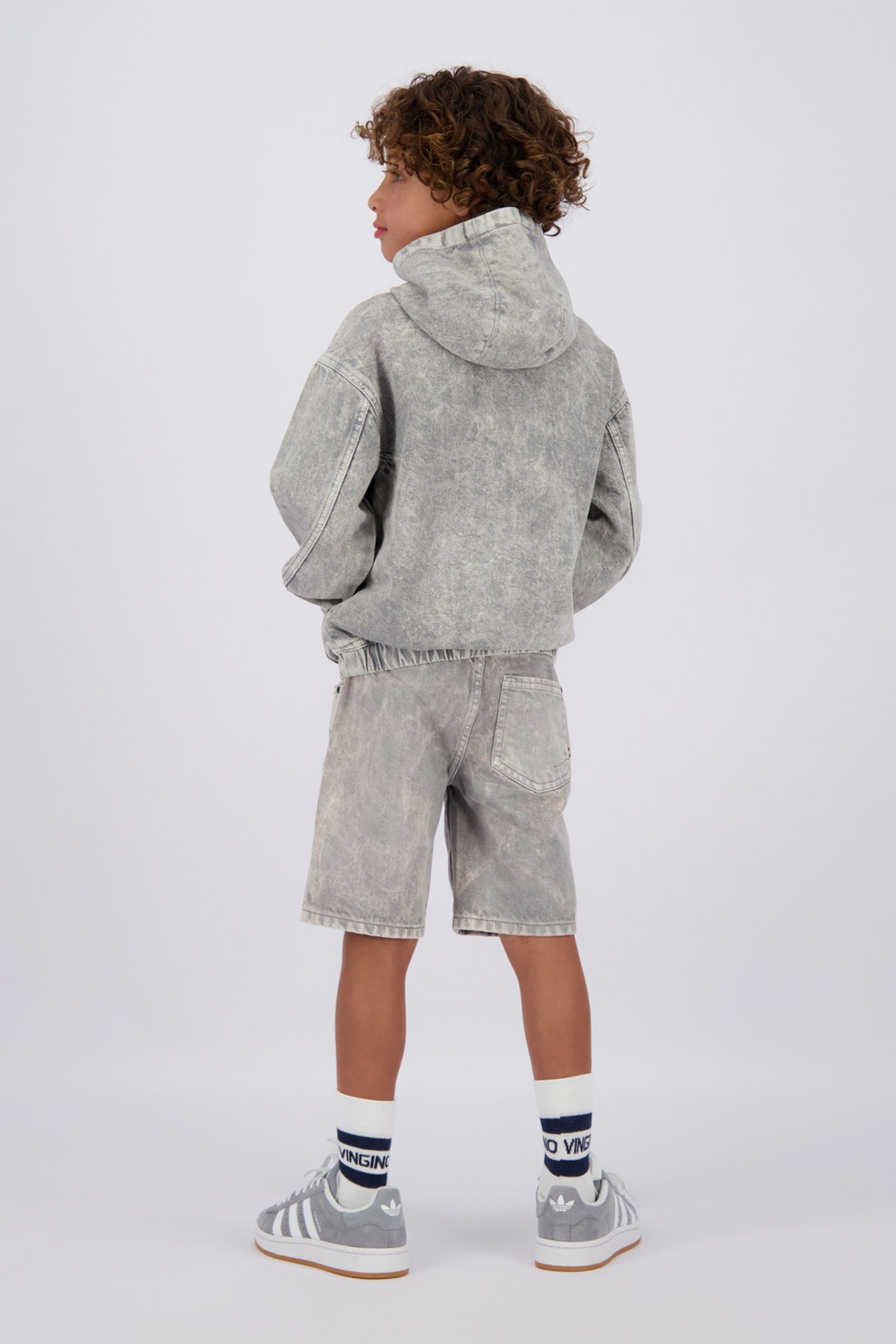 CABRINI GREY VINTAGE 3