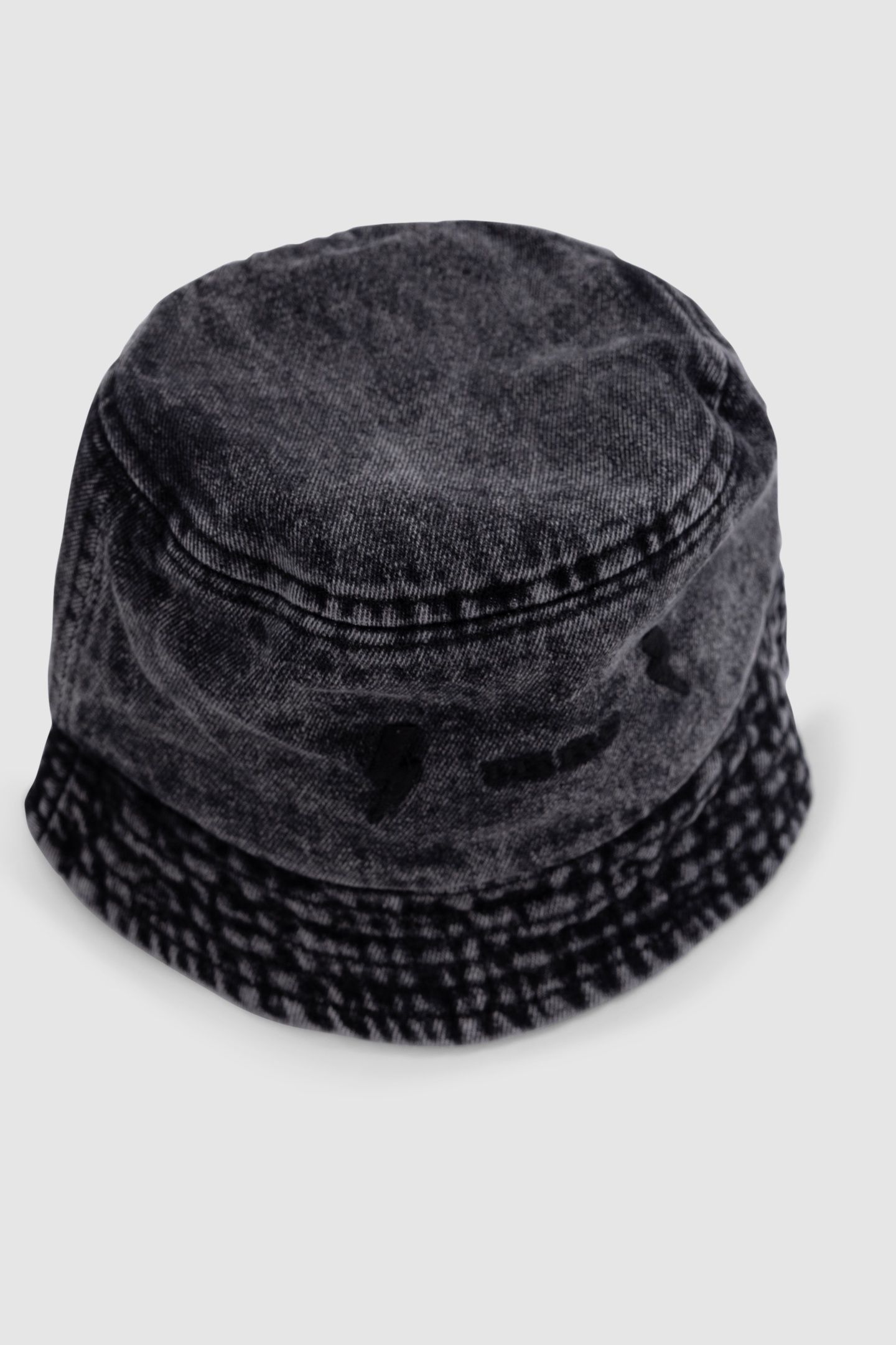 BOB IN GREY DENIM WITH EMBROIDERY 3