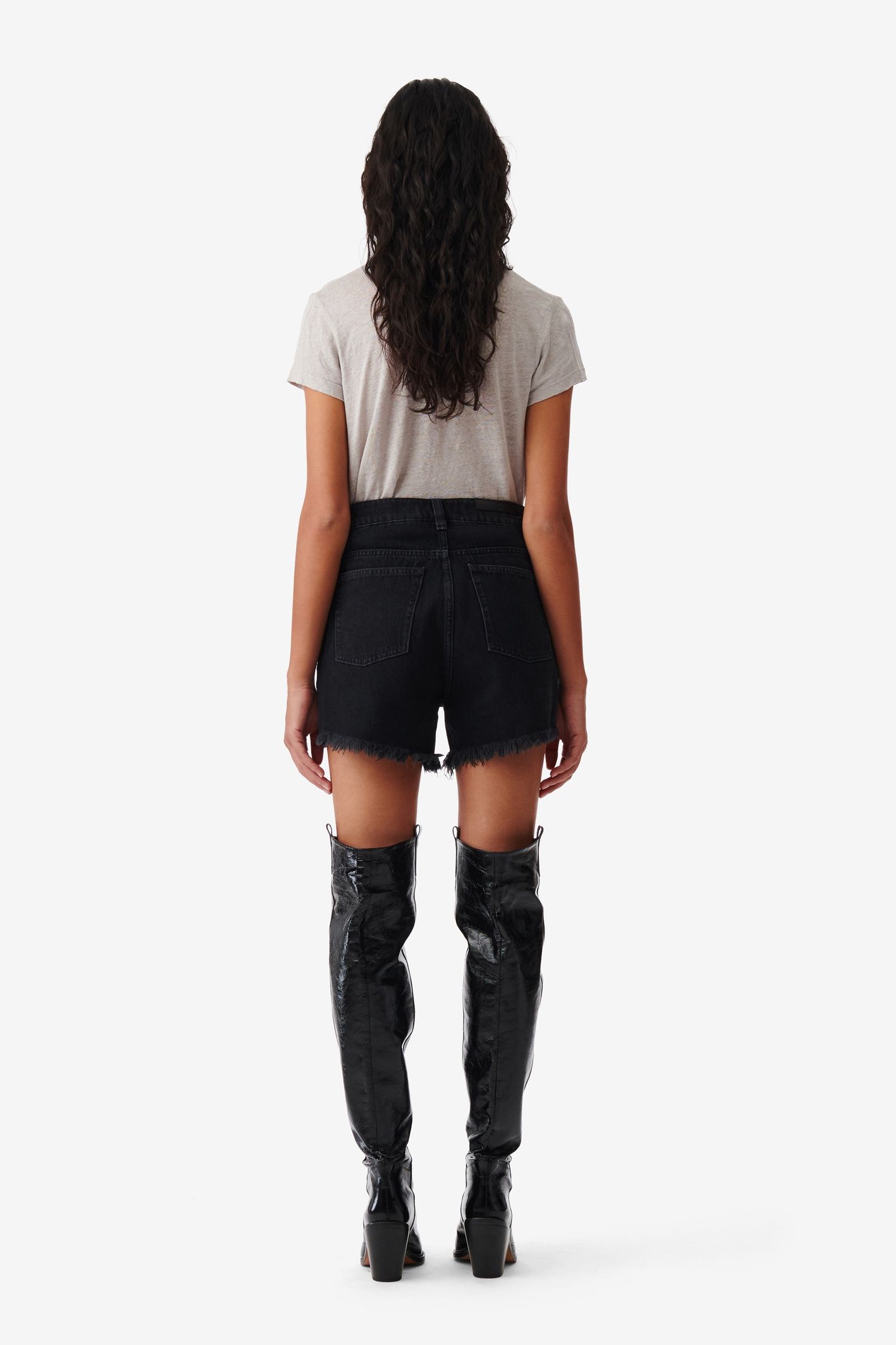 ALTOM SHORT BLACK 2