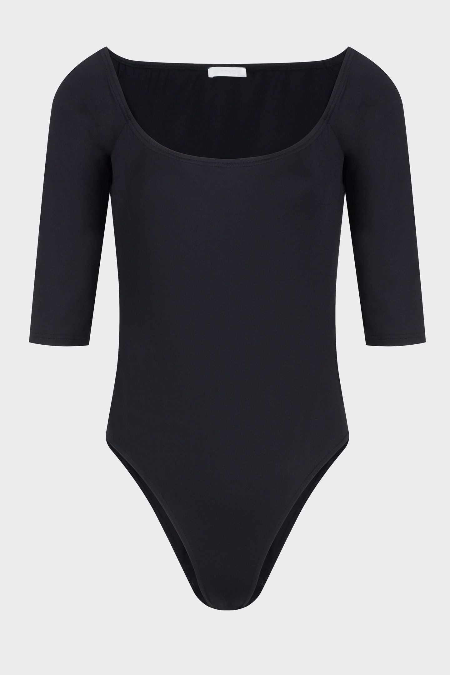 HOULA BLACK 4