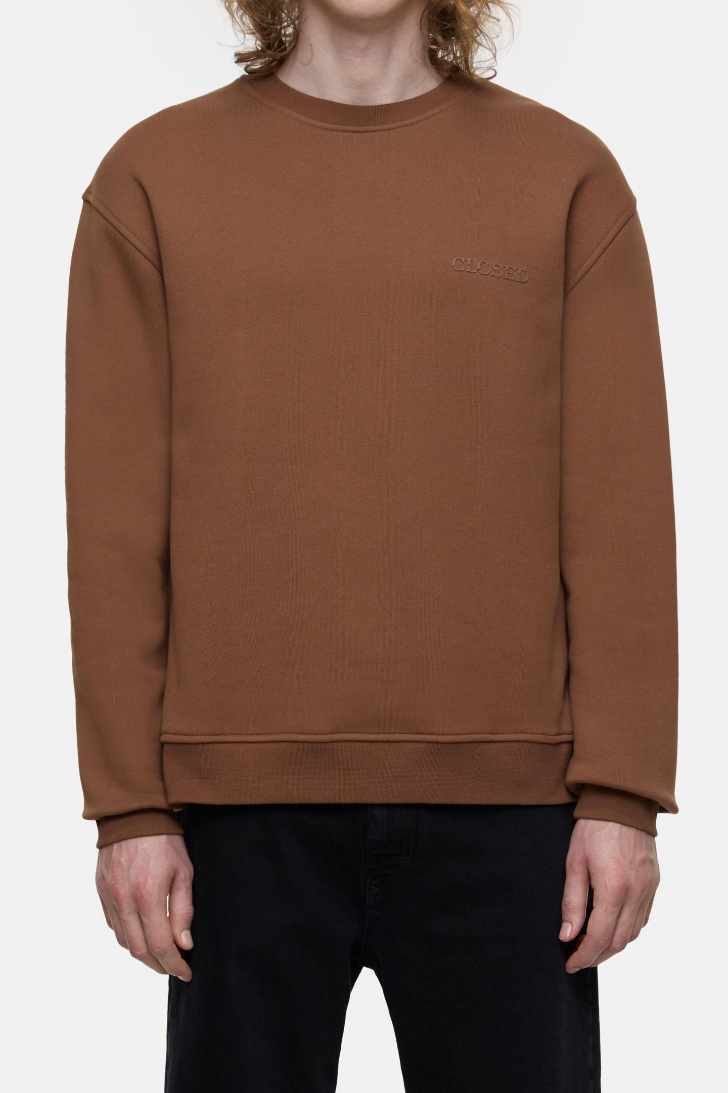 LOGO CREWNECK SWEAT T-SHIRTS CHESTNUT 1