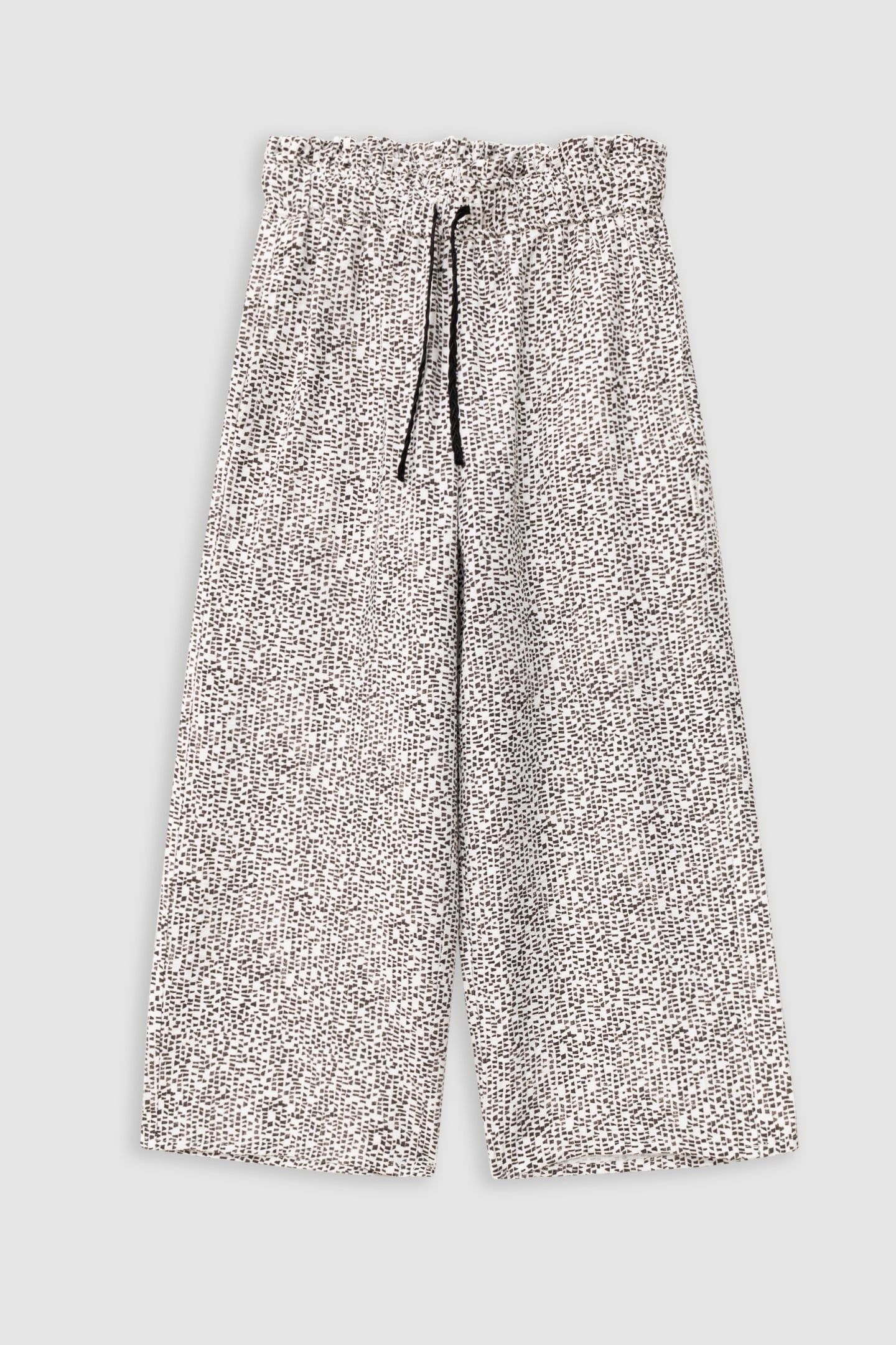 BLACK GRAPHIC PANTS 1