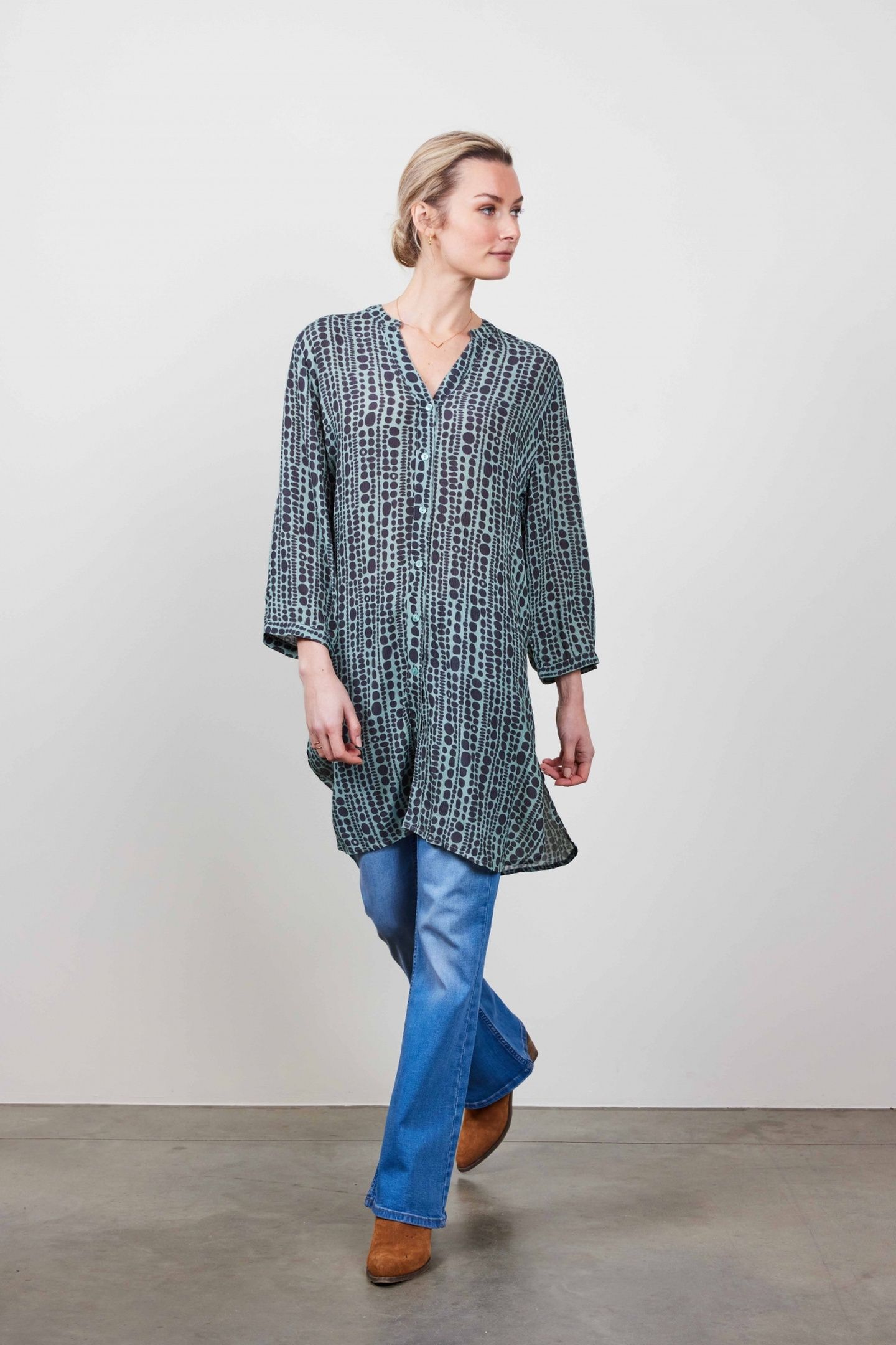 TUNIC CHILL IN GRANITE GREEN WITH DOTS IN A ROW PRINT 2