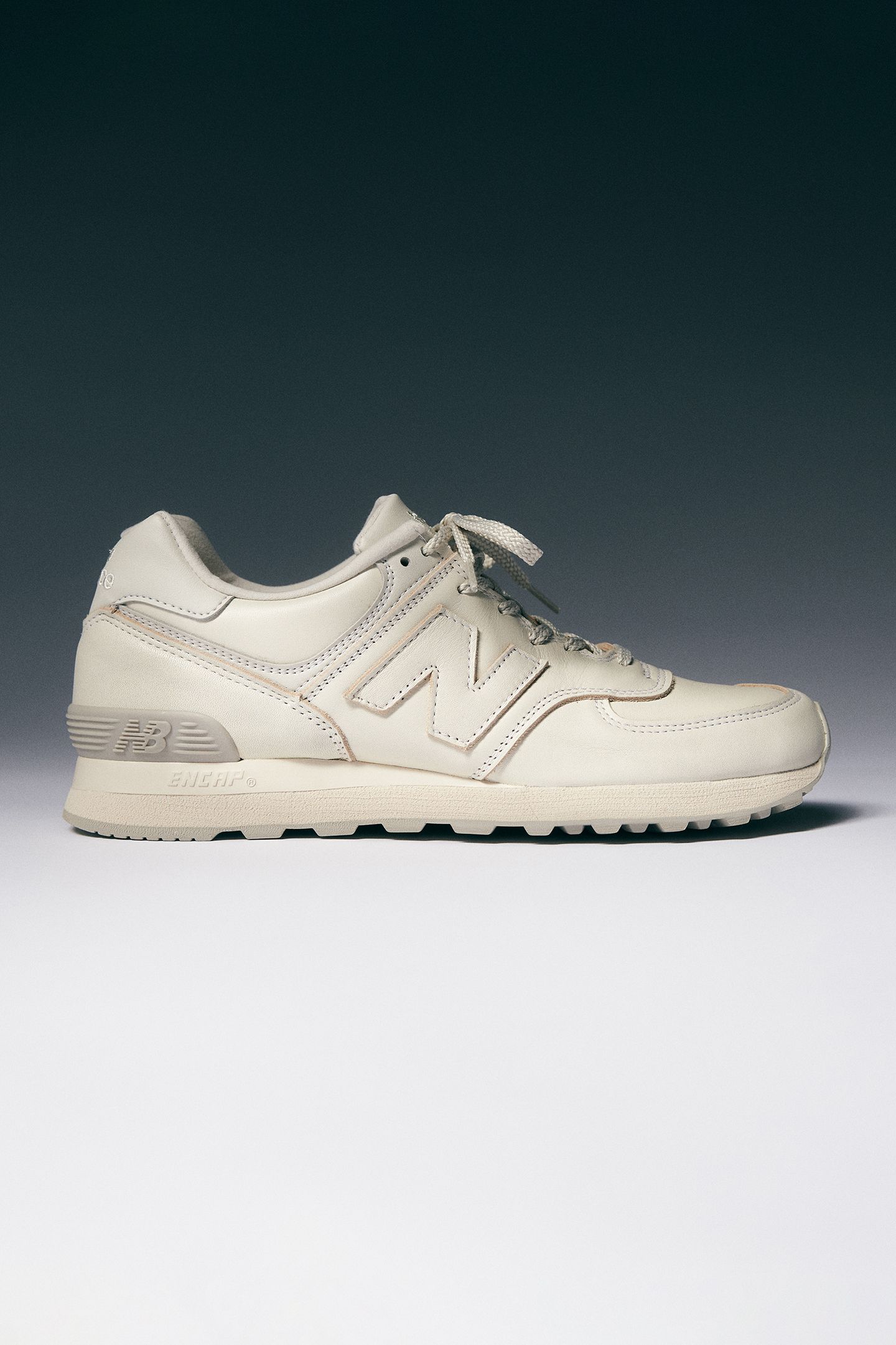 UNISEX MADE IN UK 576 CONTEMPORARY LIGHT GREY 10