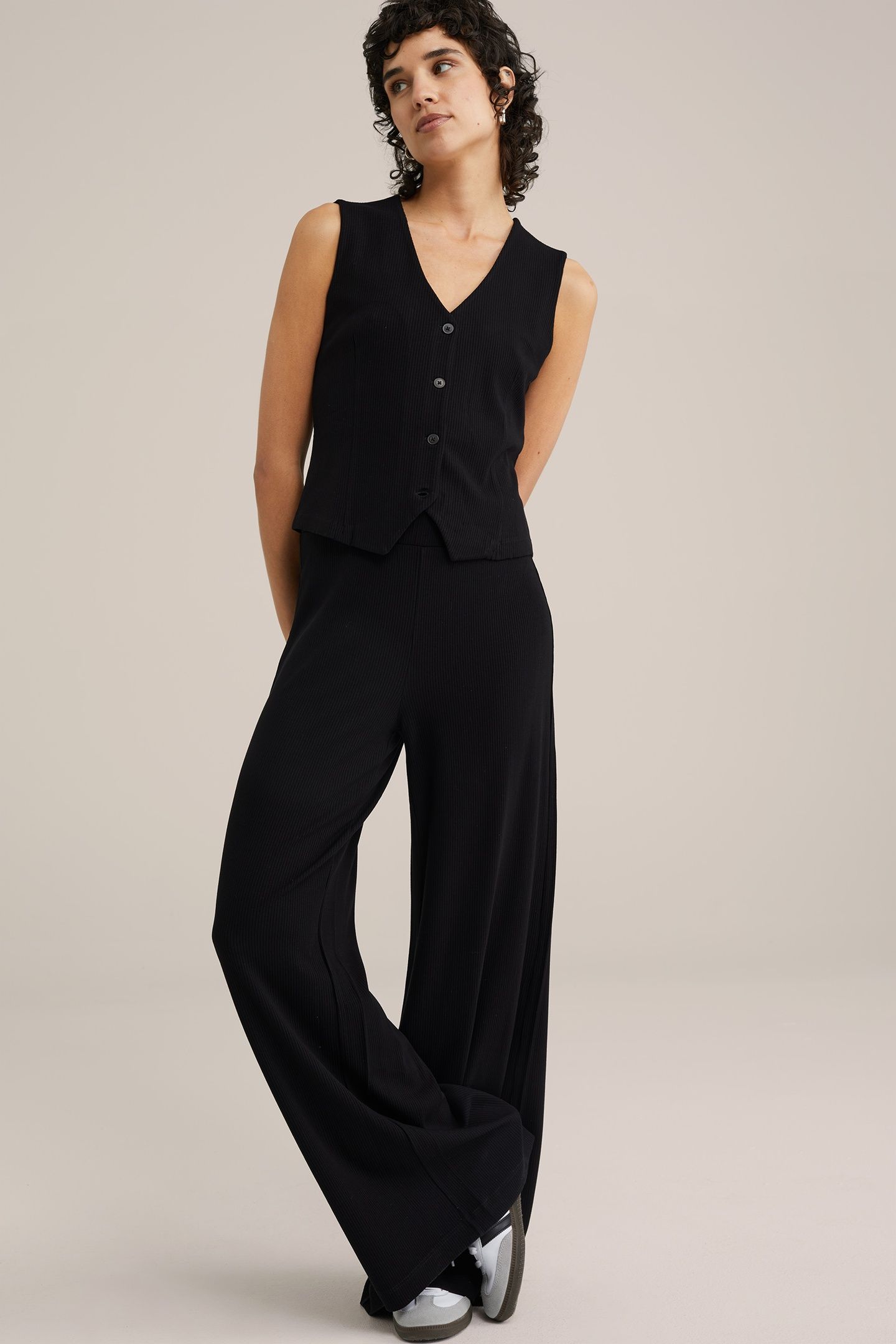 TROUSER BLACK 1