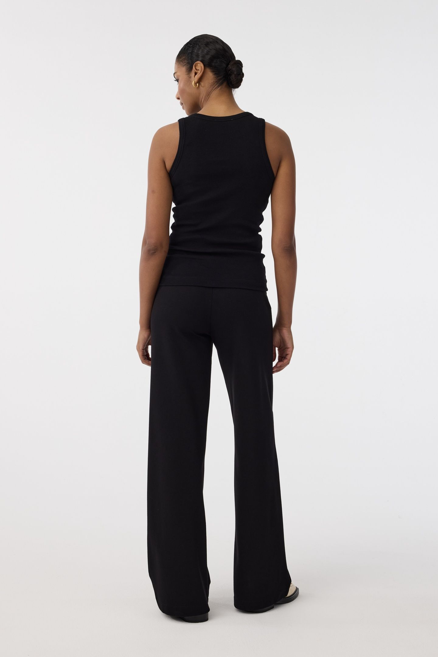ELLA TOP BLACK 6